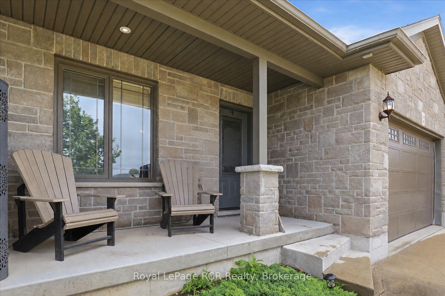 Photo 4 of 250 Krotz Street E, North Perth, Listowel — HOMEH