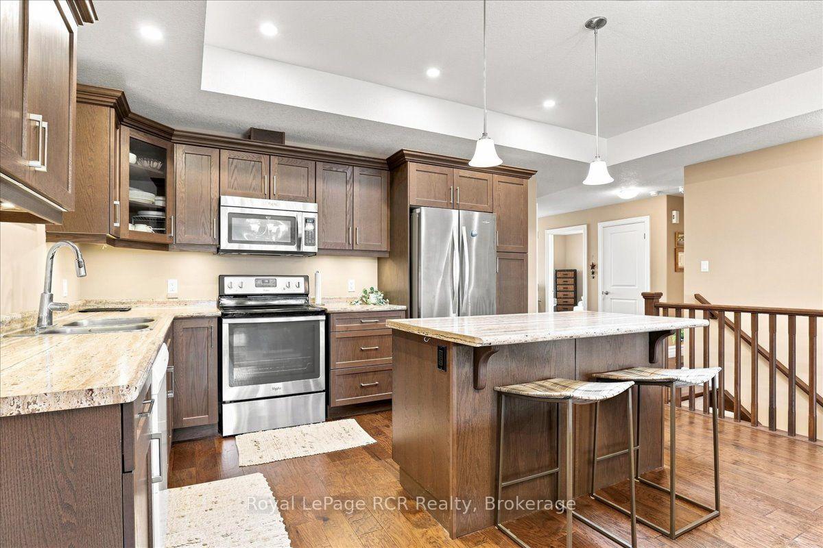 Photo 11 of 250 Krotz Street E, North Perth, Listowel — HOMEH