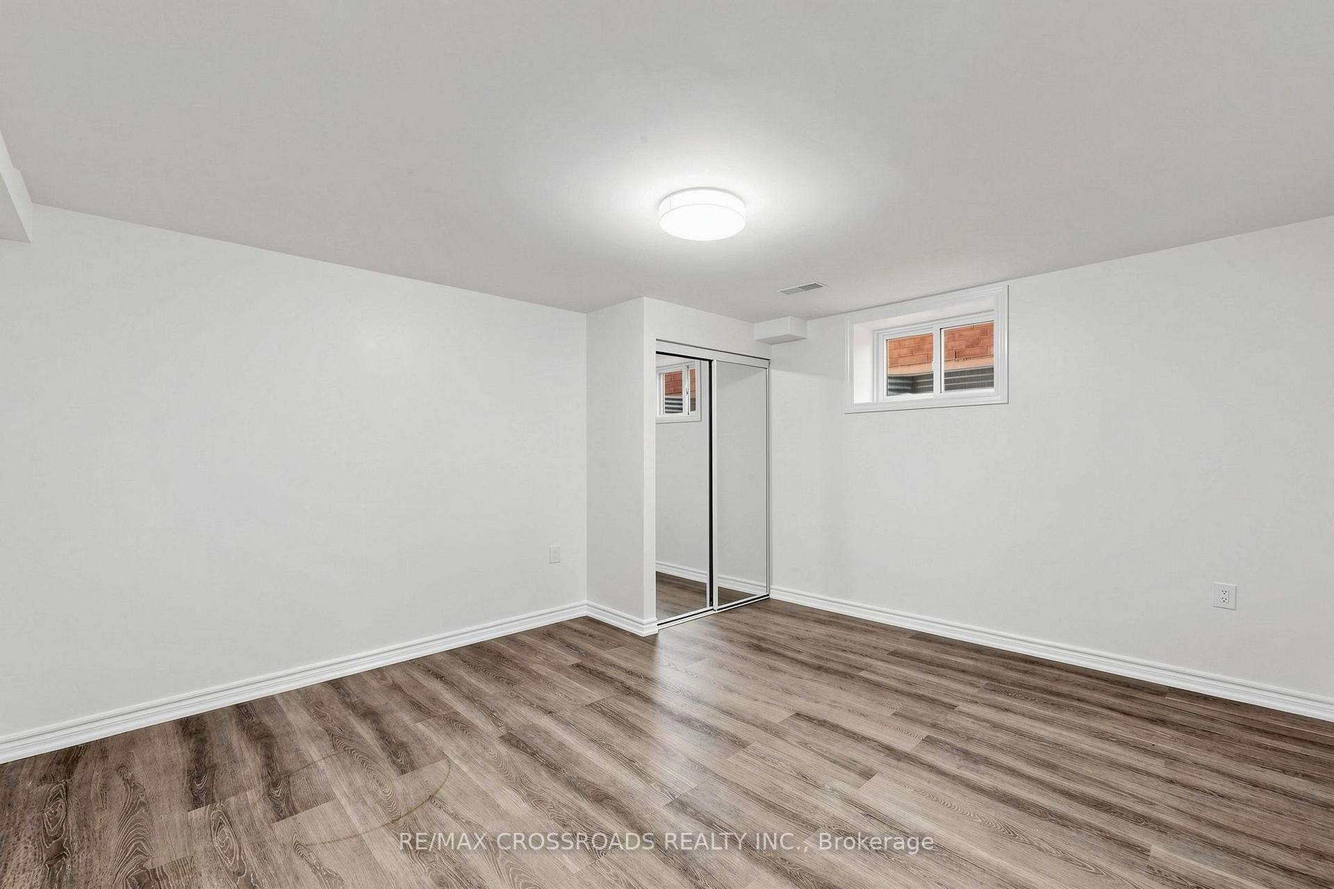 Photo 15 of 2385 Dress Circle Crescent, Oshawa, Windfields — HOMEH