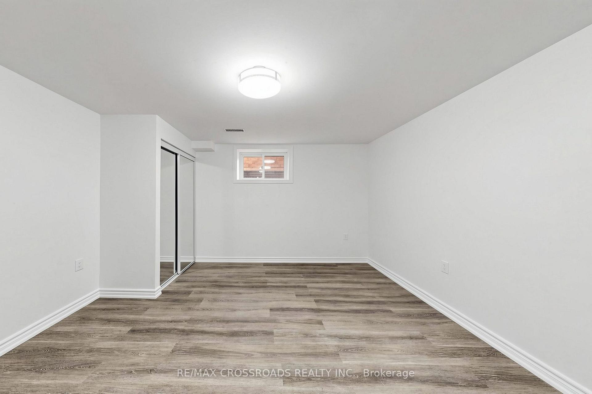 Photo 16 of 2385 Dress Circle Crescent, Oshawa, Windfields — HOMEH