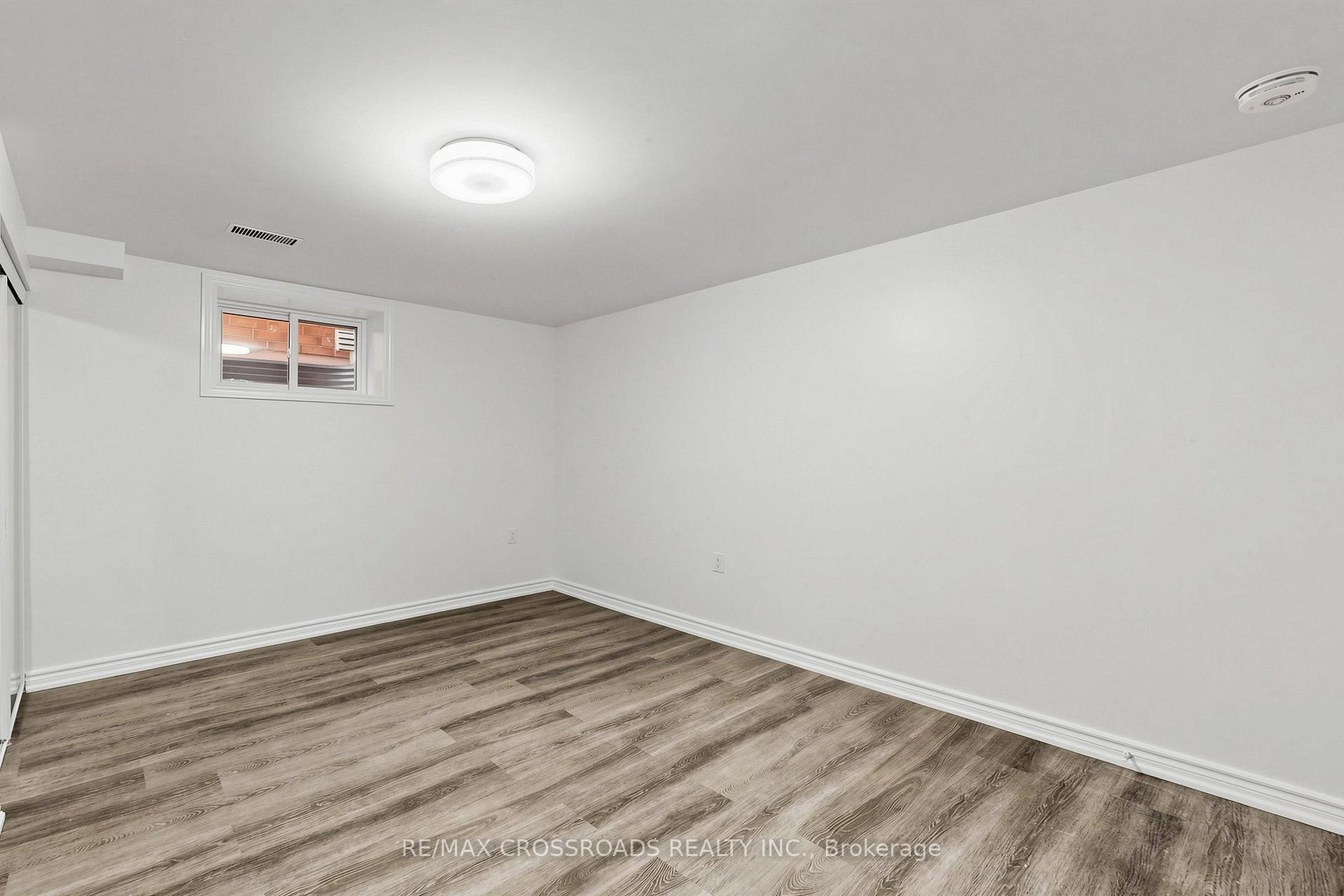 Photo 17 of 2385 Dress Circle Crescent, Oshawa, Windfields — HOMEH