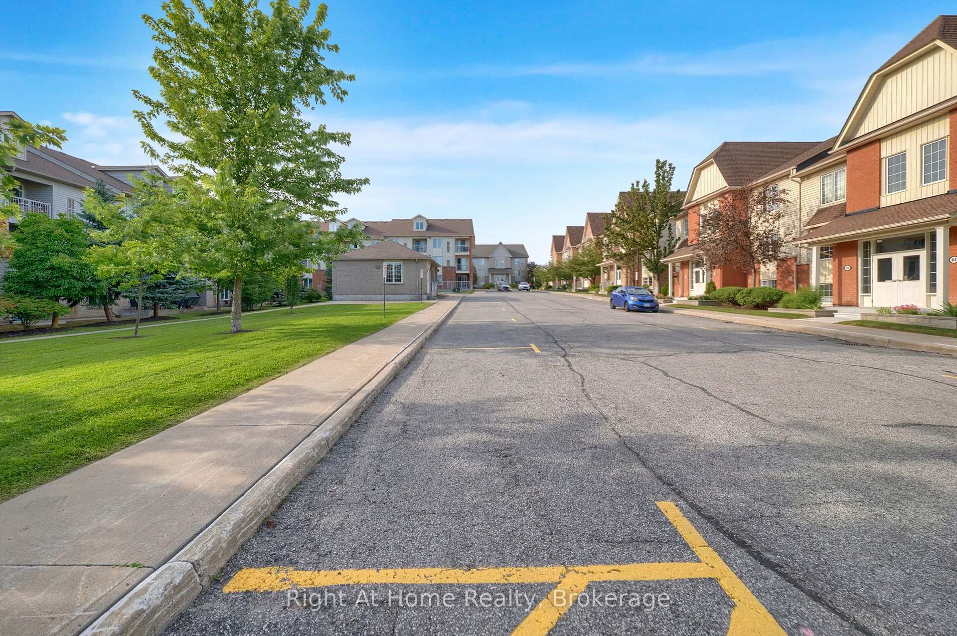 Photo 40 of Unit 2, 36 Petra Way, Whitby, Pringle Creek — HOMEH