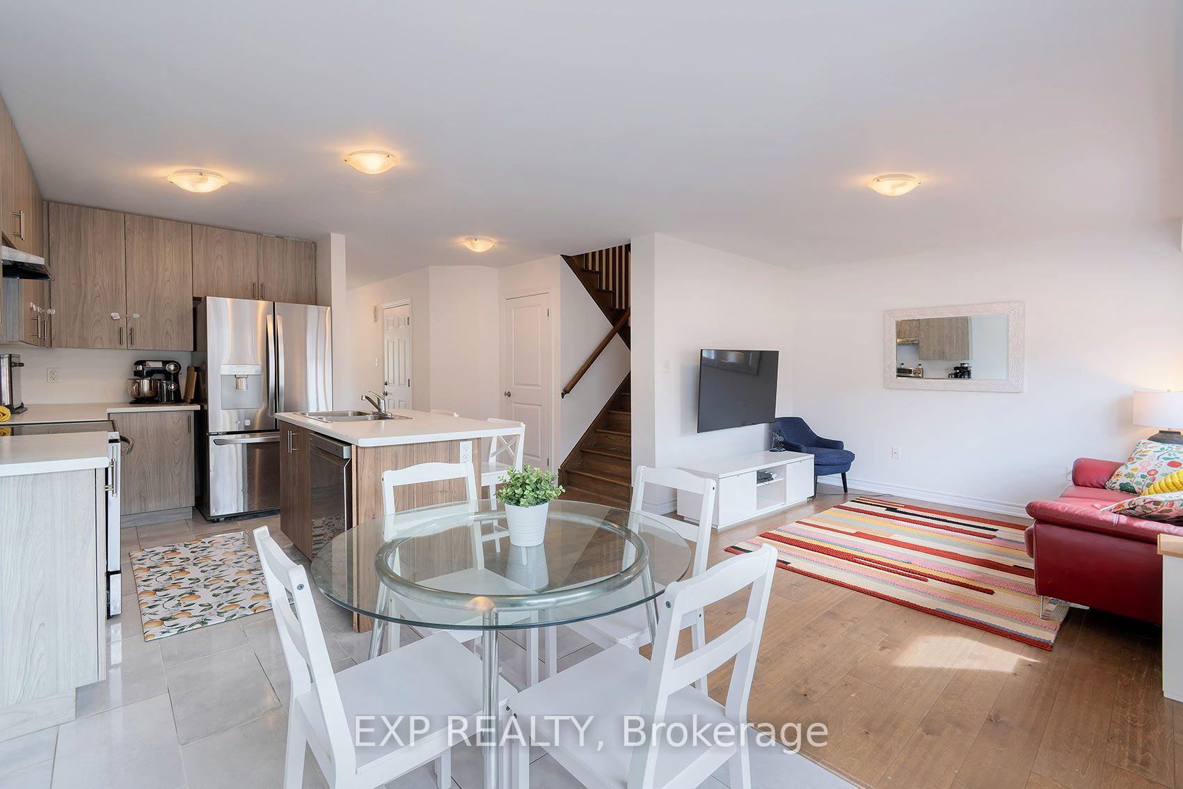 Photo 8 of 106 Mabern Street, Barrie, Rural Barrie Southwest — HOMEH