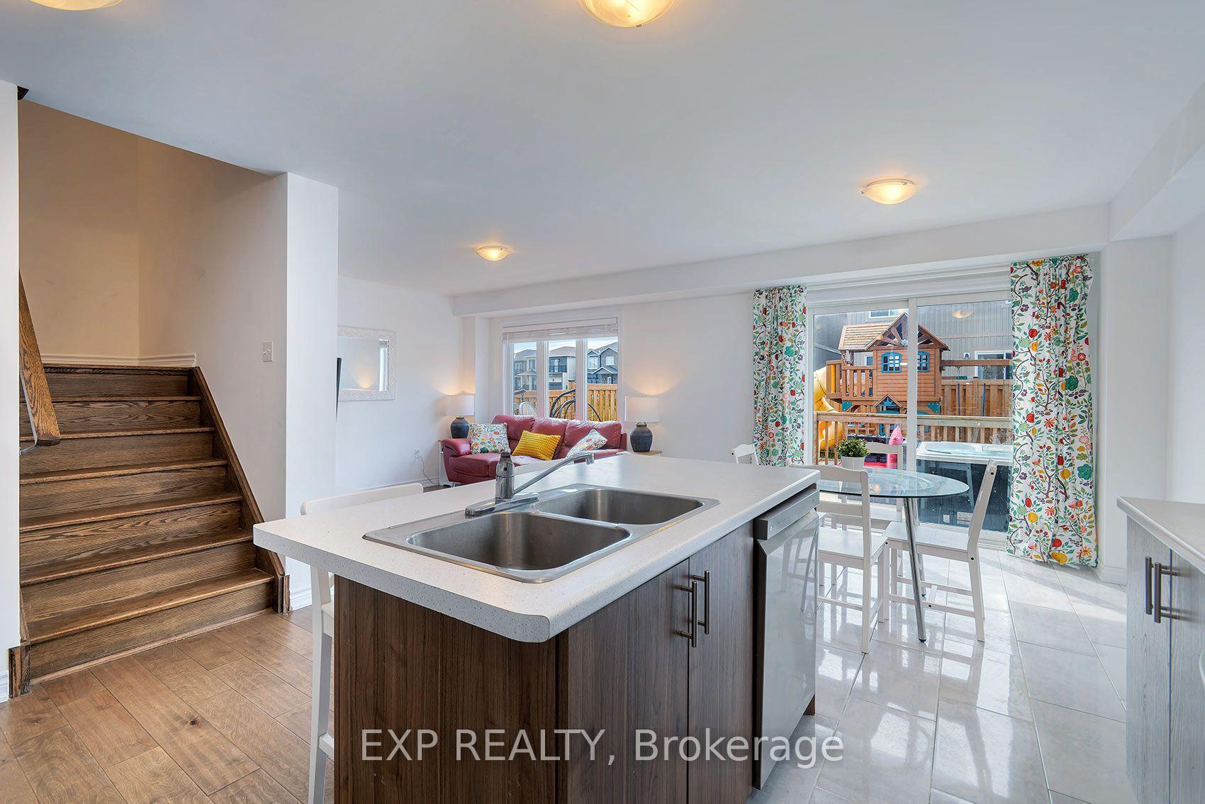 Photo 11 of 106 Mabern Street, Barrie, Rural Barrie Southwest — HOMEH