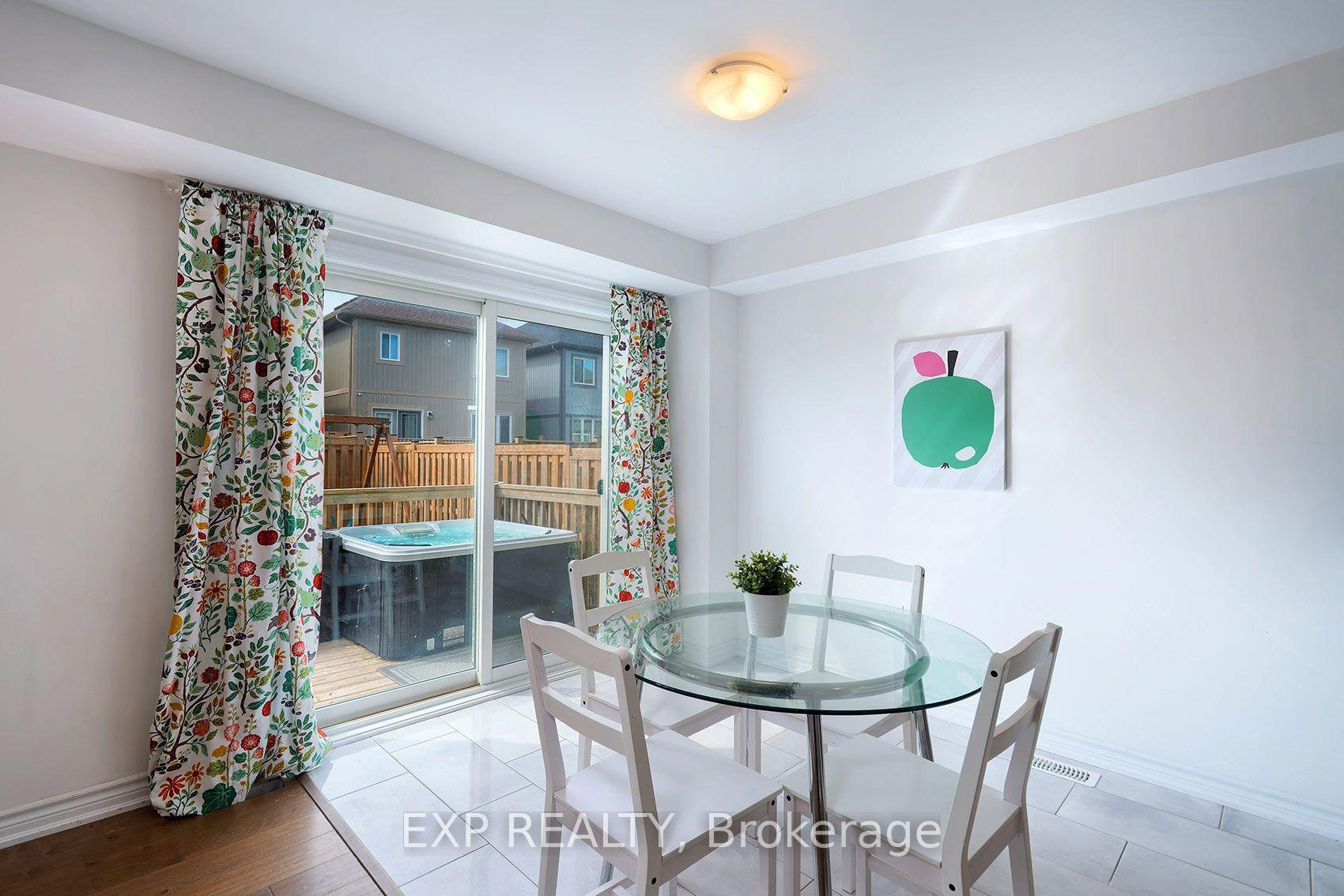 Photo 13 of 106 Mabern Street, Barrie, Rural Barrie Southwest — HOMEH