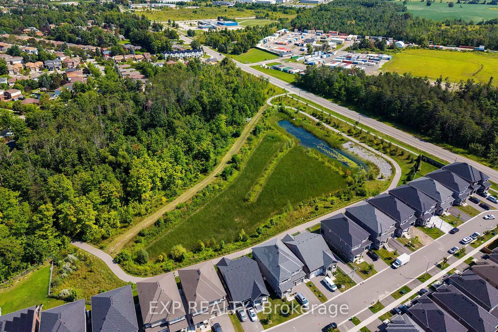 Photo 44 of 106 Mabern Street, Barrie, Rural Barrie Southwest — HOMEH