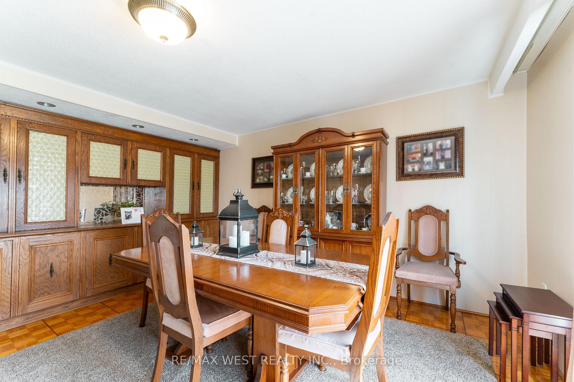 Photo 24 of 25A St Andrews Boulevard, Etobicoke, Kingsview Village-The Westway — HOMEH