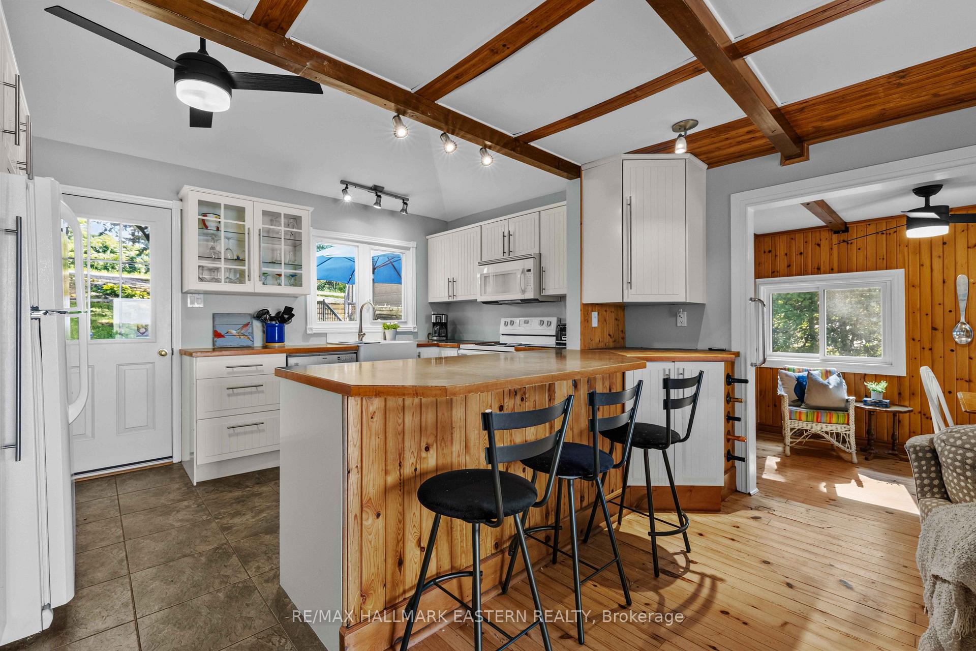 Photo 10 of 1714 Poplar Point Road, Selwyn — HOMEH