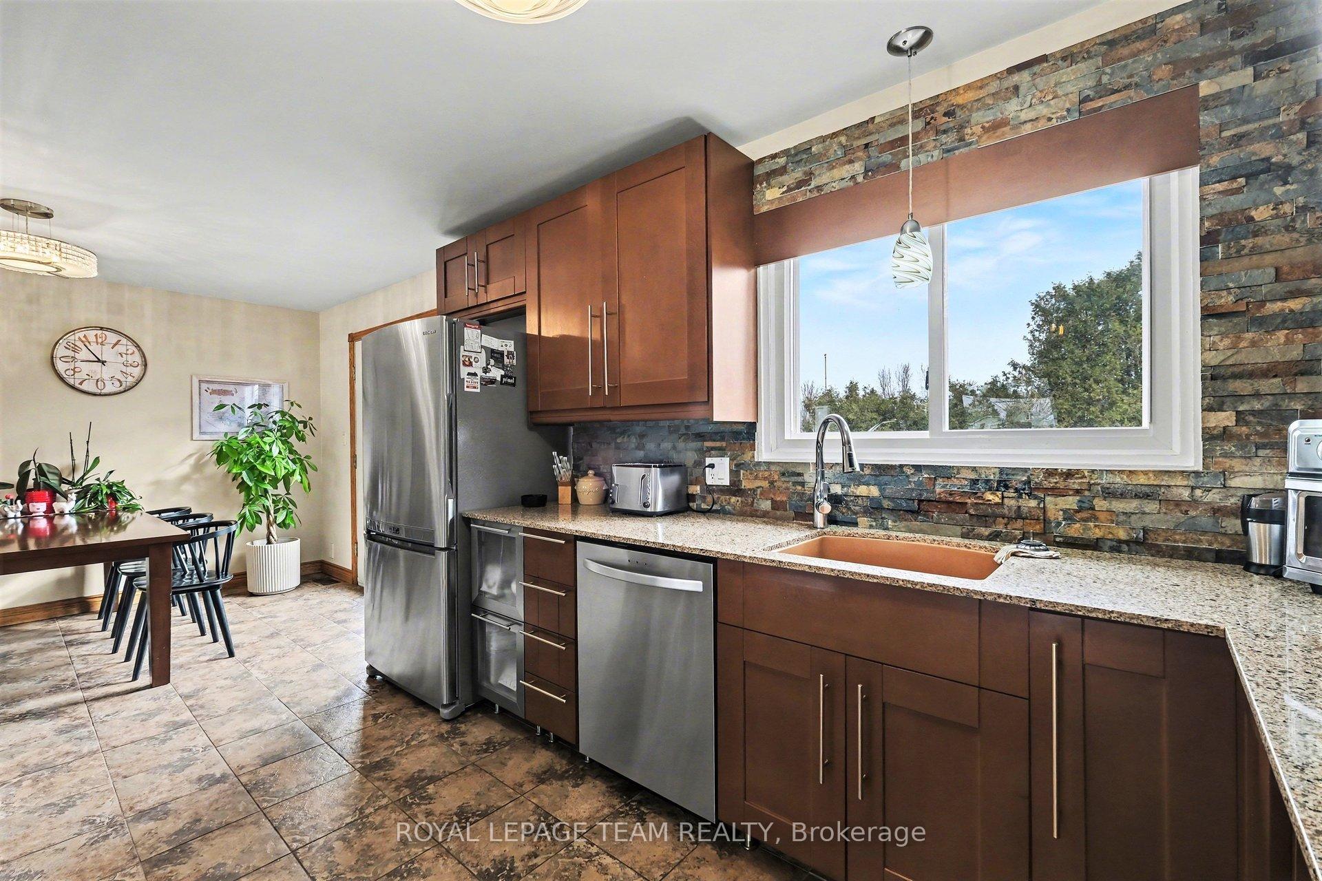 Photo 17 of 3041 Bridge Street, North Dundas, North Dundas (Mountain) Twp — HOMEH
