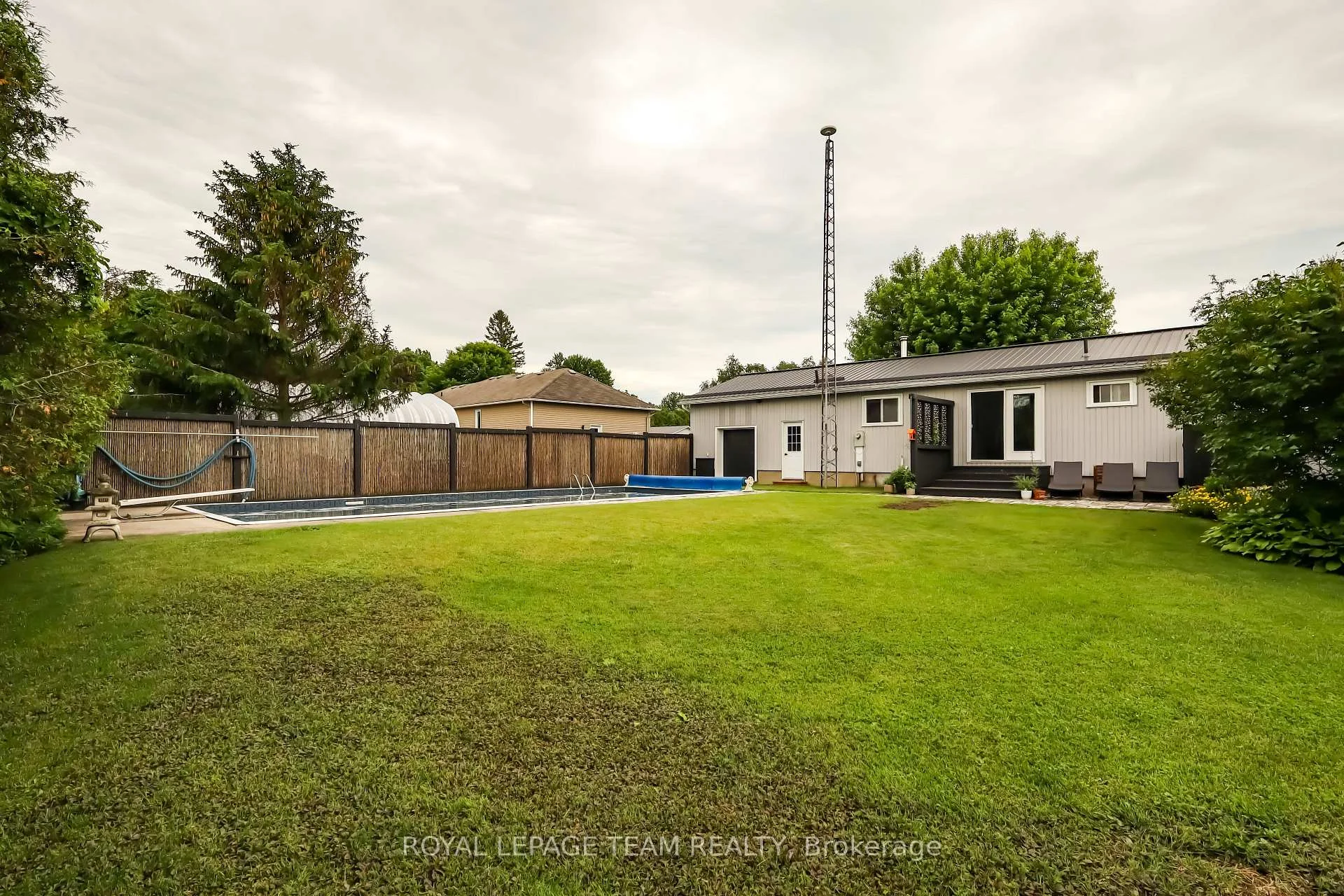 Photo 43 of 3041 Bridge Street, North Dundas, North Dundas (Mountain) Twp — HOMEH