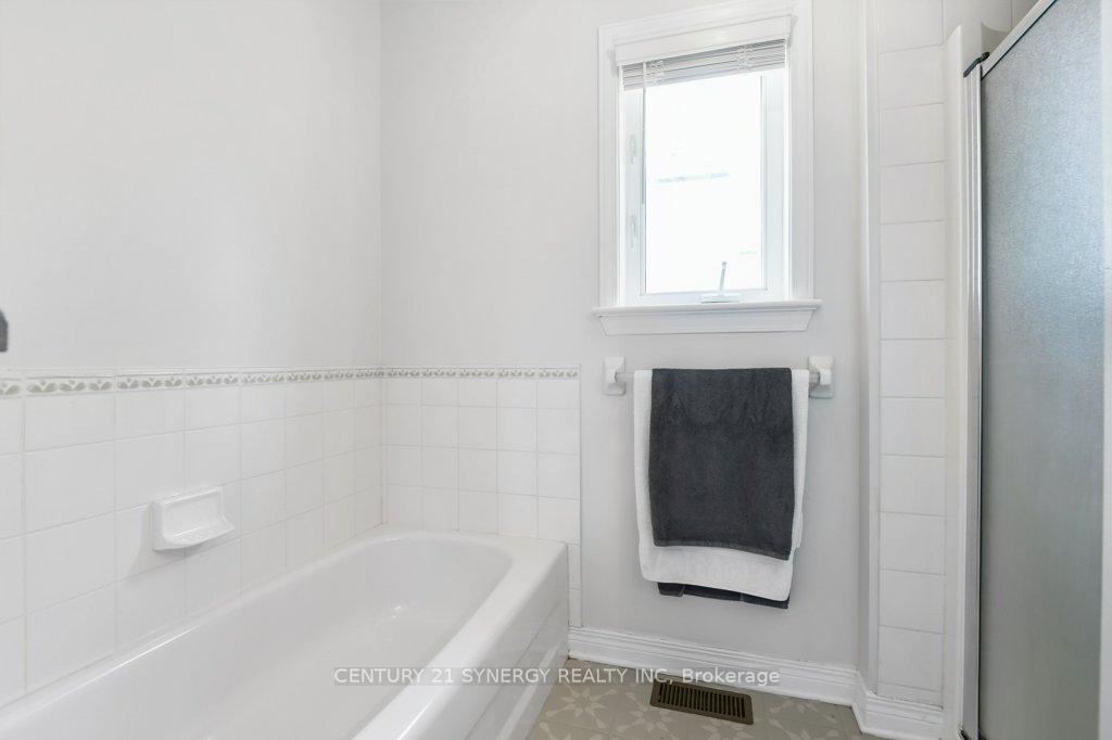 Photo 38 of 37 Windfield Crescent, Ottawa, Kanata - Bridlewood — HOMEH