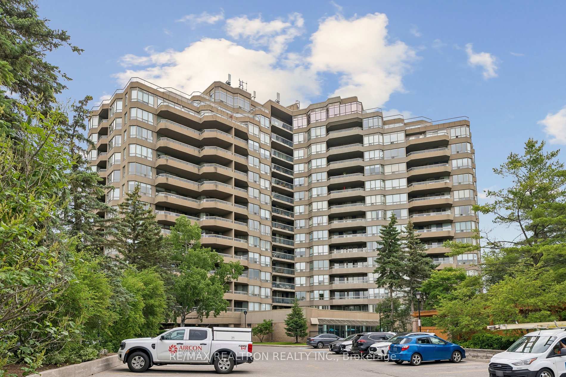 Photo 1 of Unit 1215, 610 Bullock Drive, Markham, Markville — HOMEH