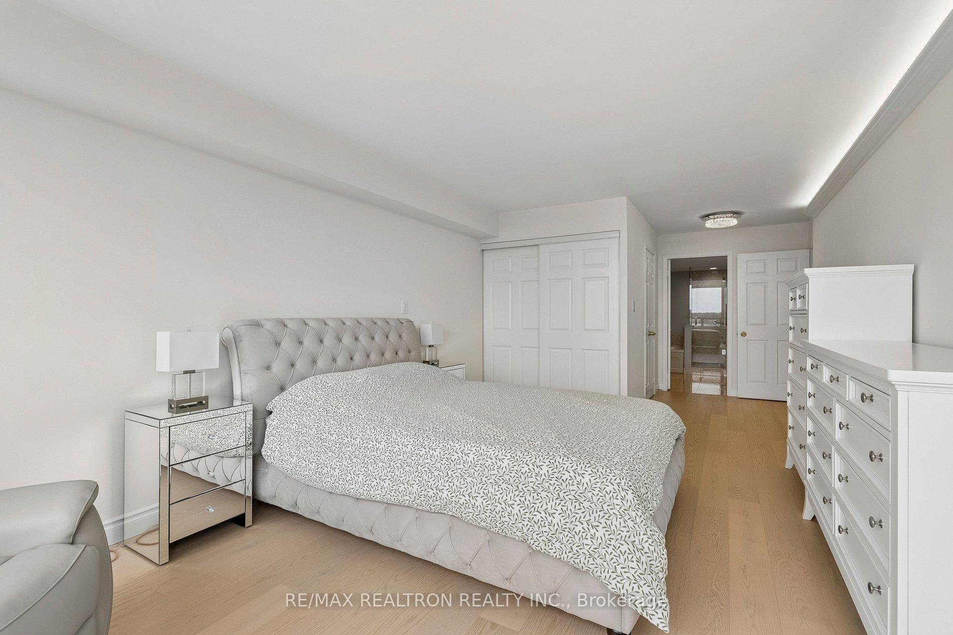 Photo 26 of Unit 1215, 610 Bullock Drive, Markham, Markville — HOMEH