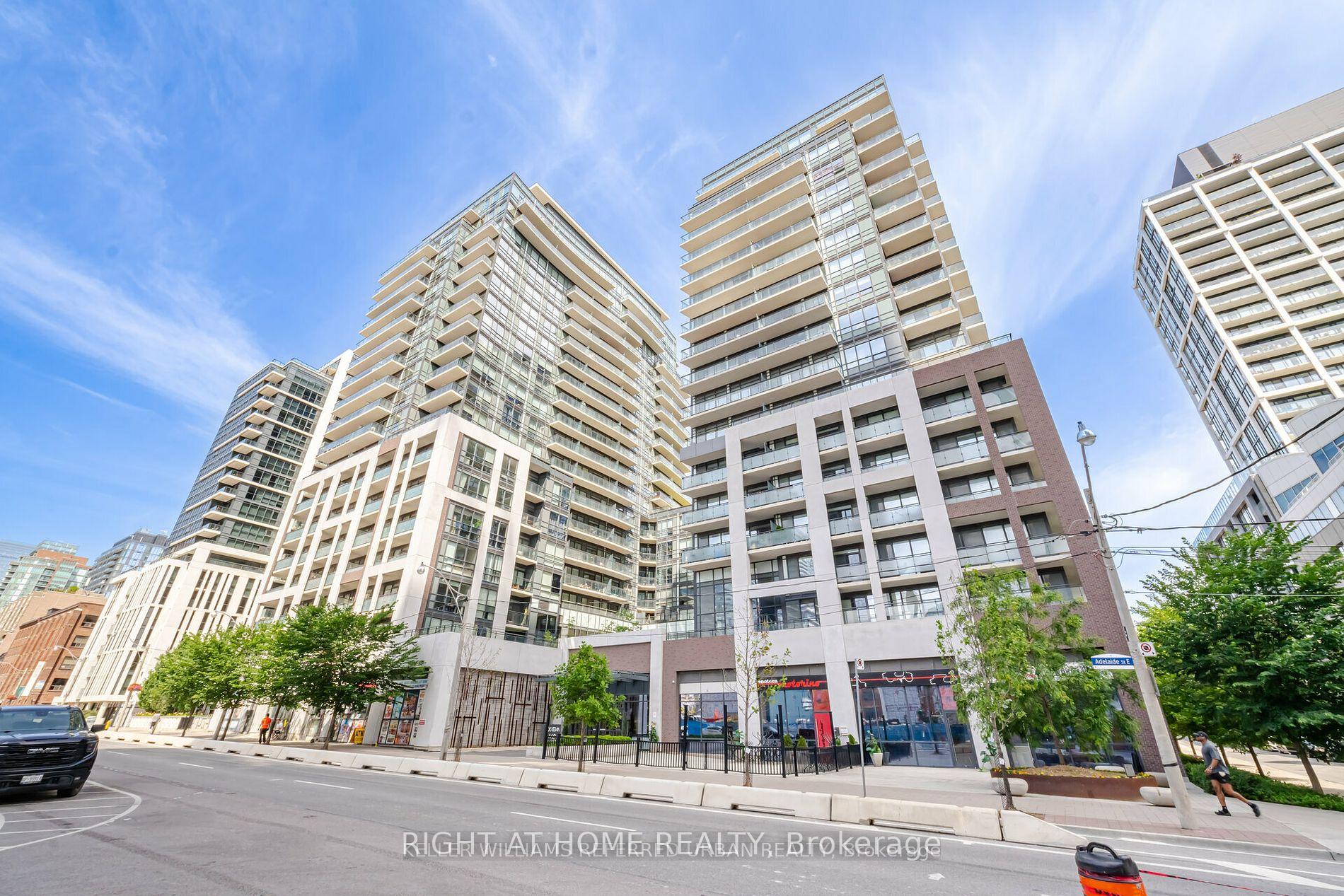 Photo of Unit 632, 460 Adelaide Street E