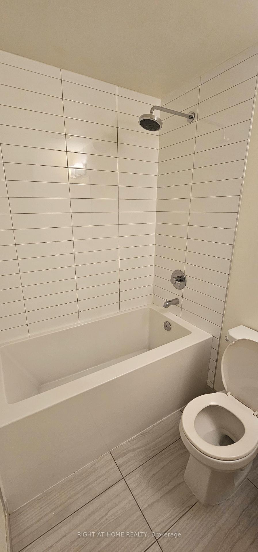 Photo 11 of Unit 632, 460 Adelaide Street E, Toronto, Moss Park — HOMEH