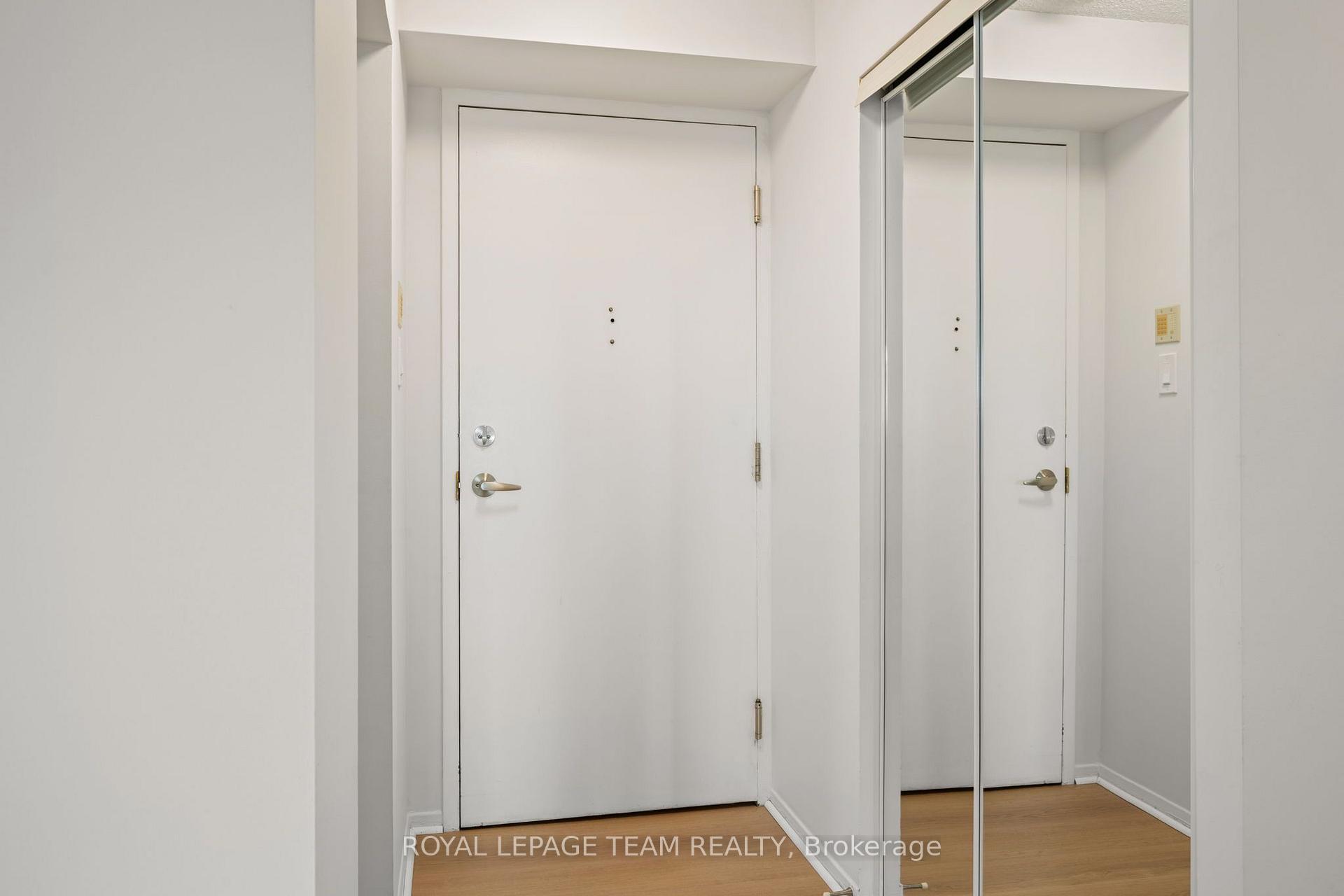 Photo 2 of Unit 719, 1025 Grenon Avenue, Ottawa, Fairfield Heights — HOMEH