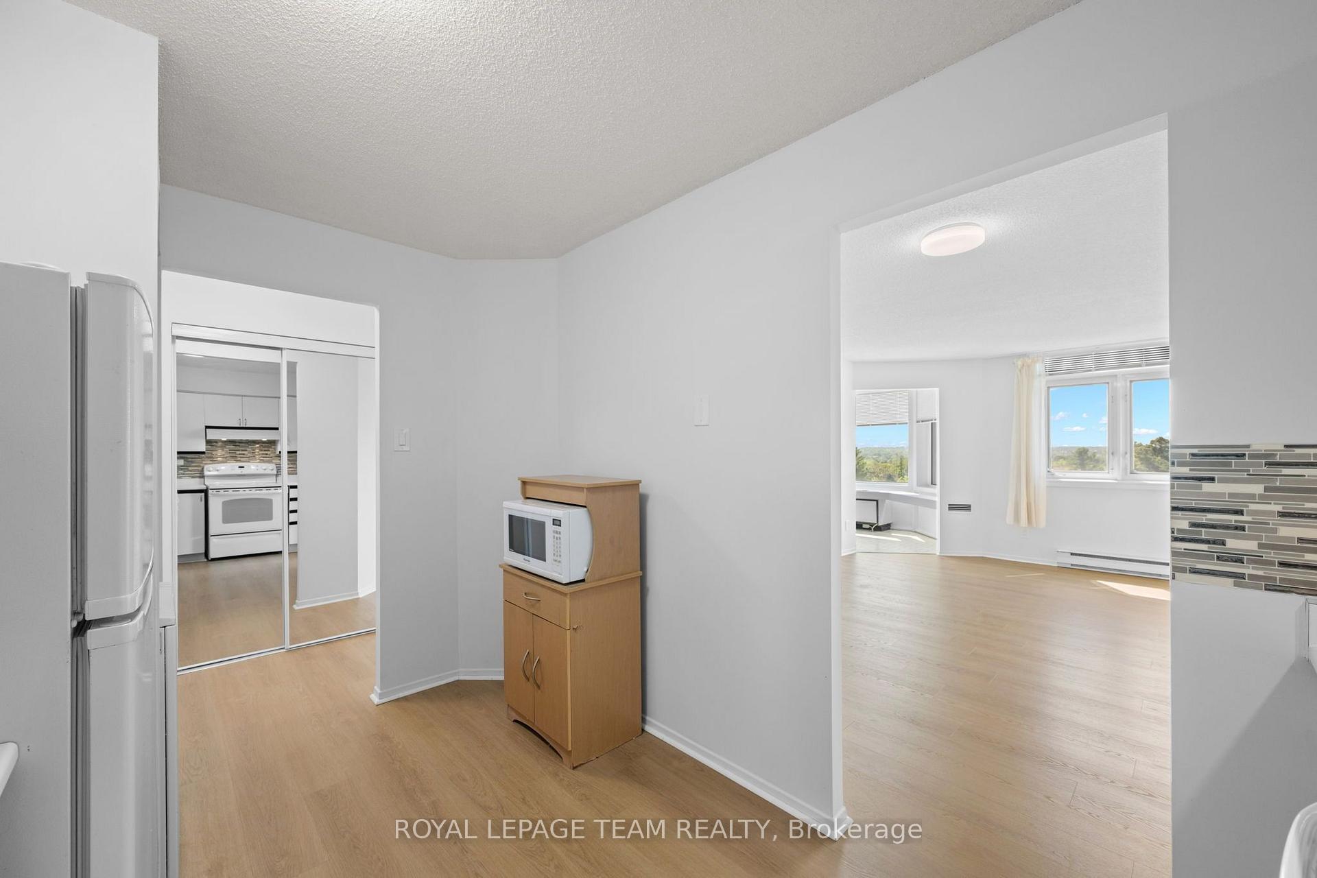 Photo 7 of Unit 719, 1025 Grenon Avenue, Ottawa, Fairfield Heights — HOMEH