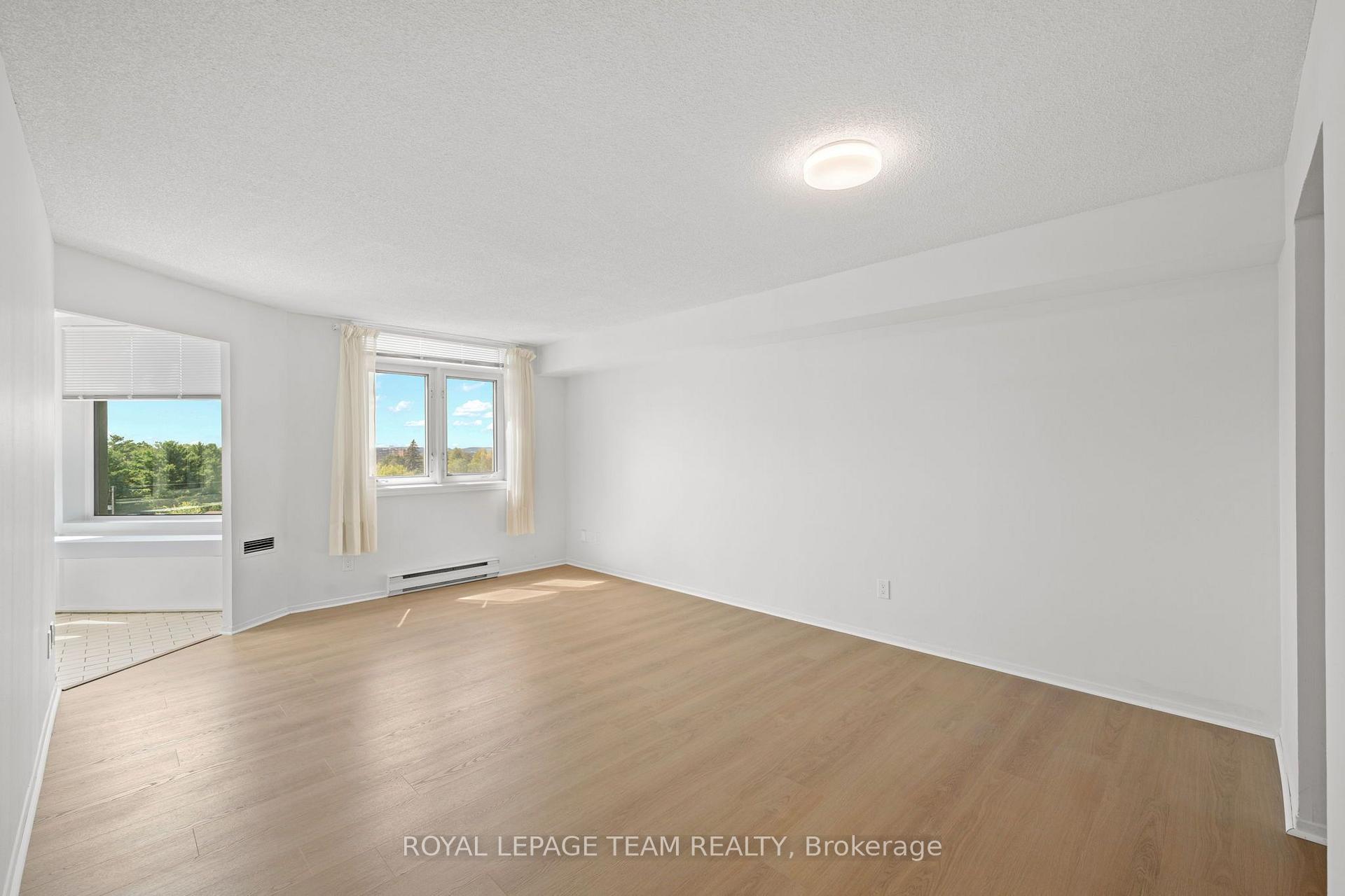 Photo 8 of Unit 719, 1025 Grenon Avenue, Ottawa, Fairfield Heights — HOMEH