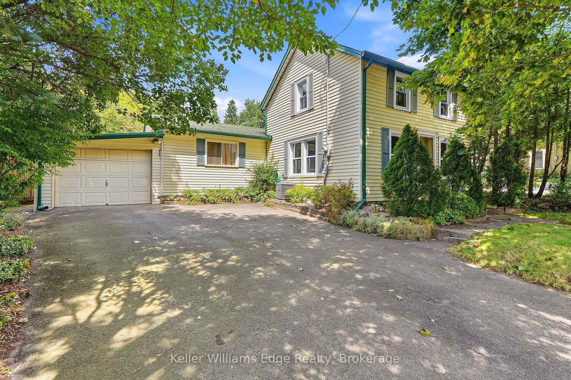 Photo 1 of 361 Dundas Street E, Hamilton, Waterdown — HOMEH