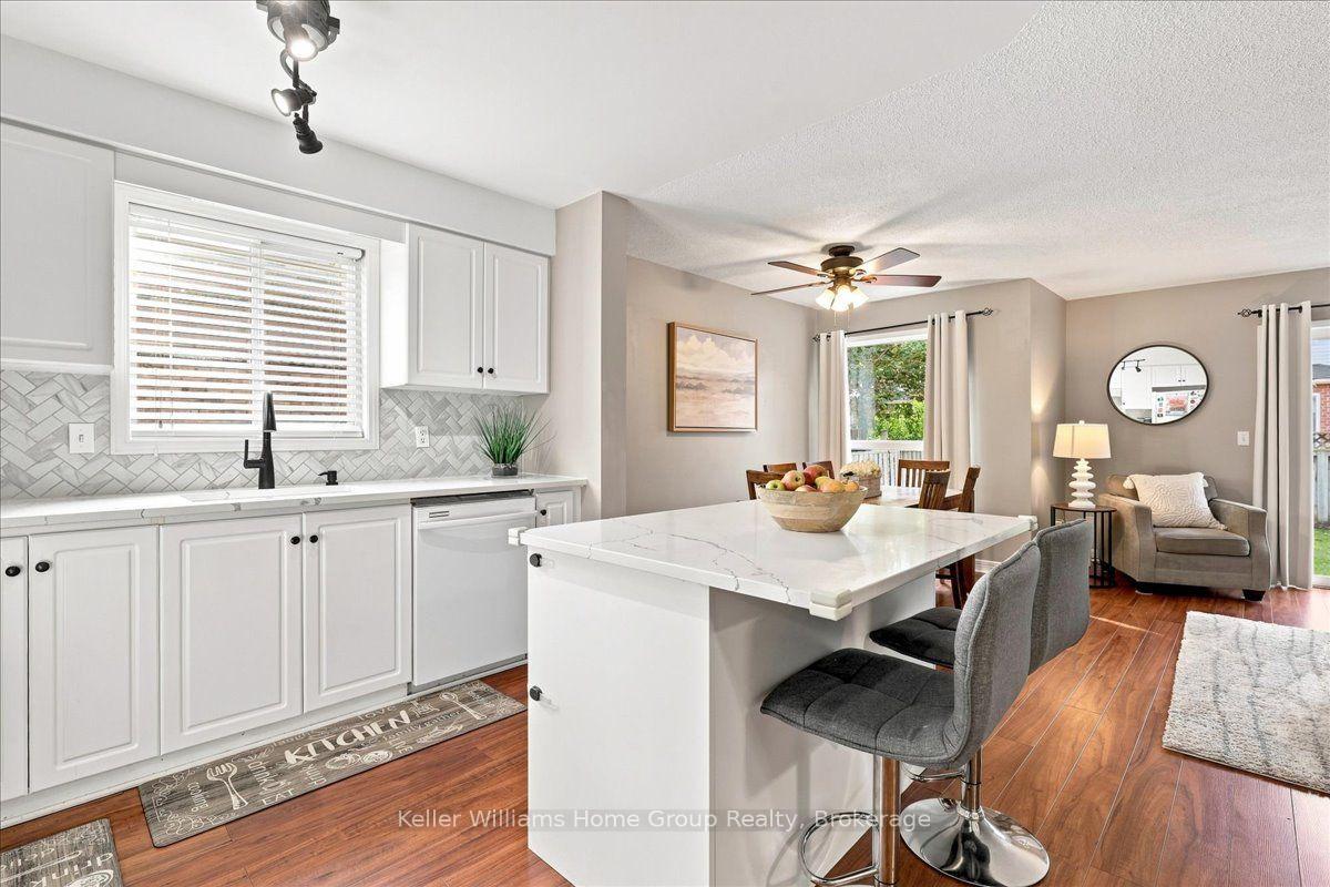 Photo 8 of 138 Werstine Terrace, Cambridge, Hespeler Village — HOMEH