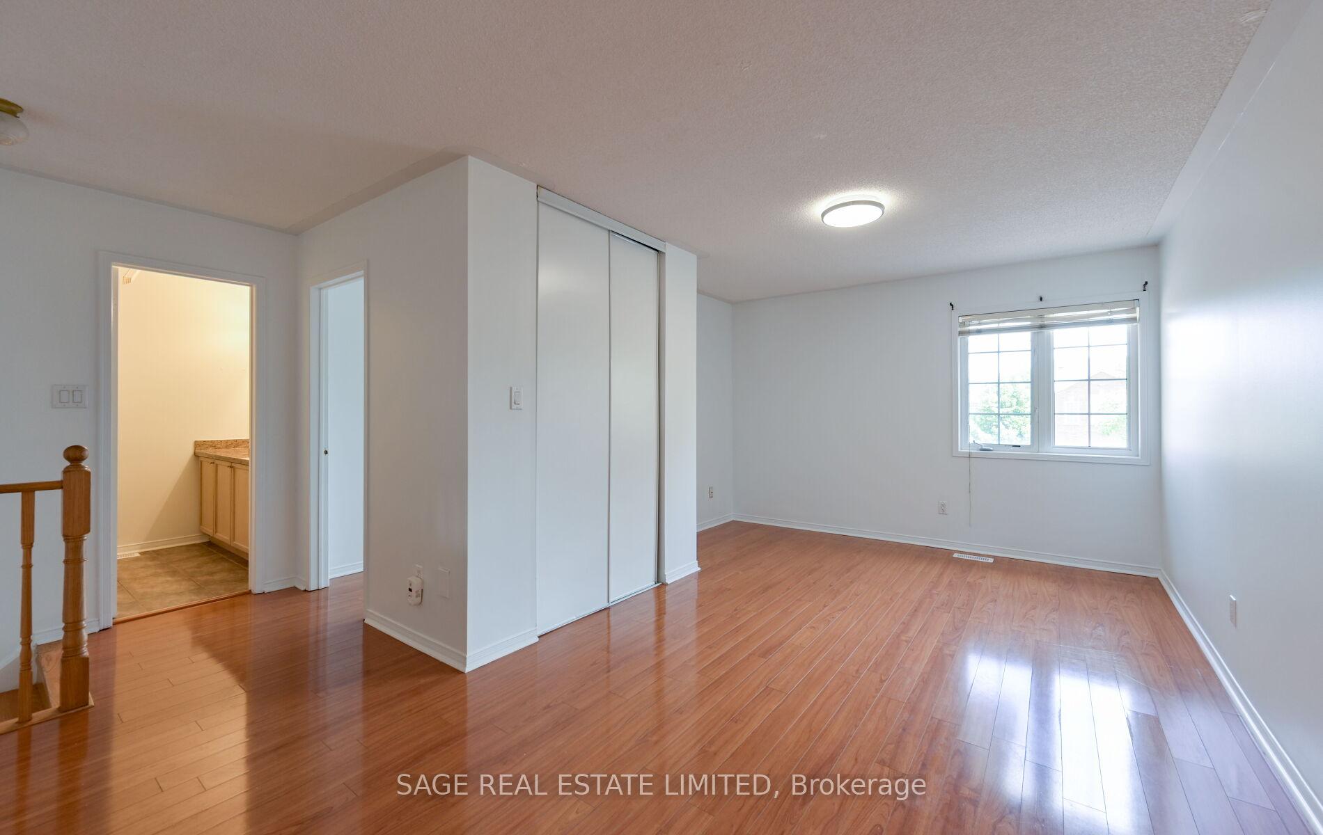 Photo 17 of 6 Fairhill Avenue, Brampton, Fletcher's Meadow — HOMEH
