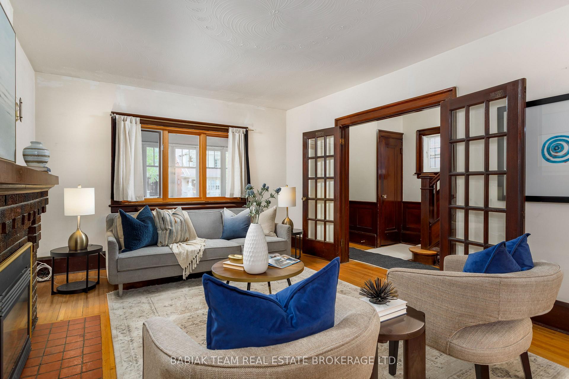 Photo 6 of 403 Durie Street, Toronto, Runnymede-Bloor West Village — HOMEH