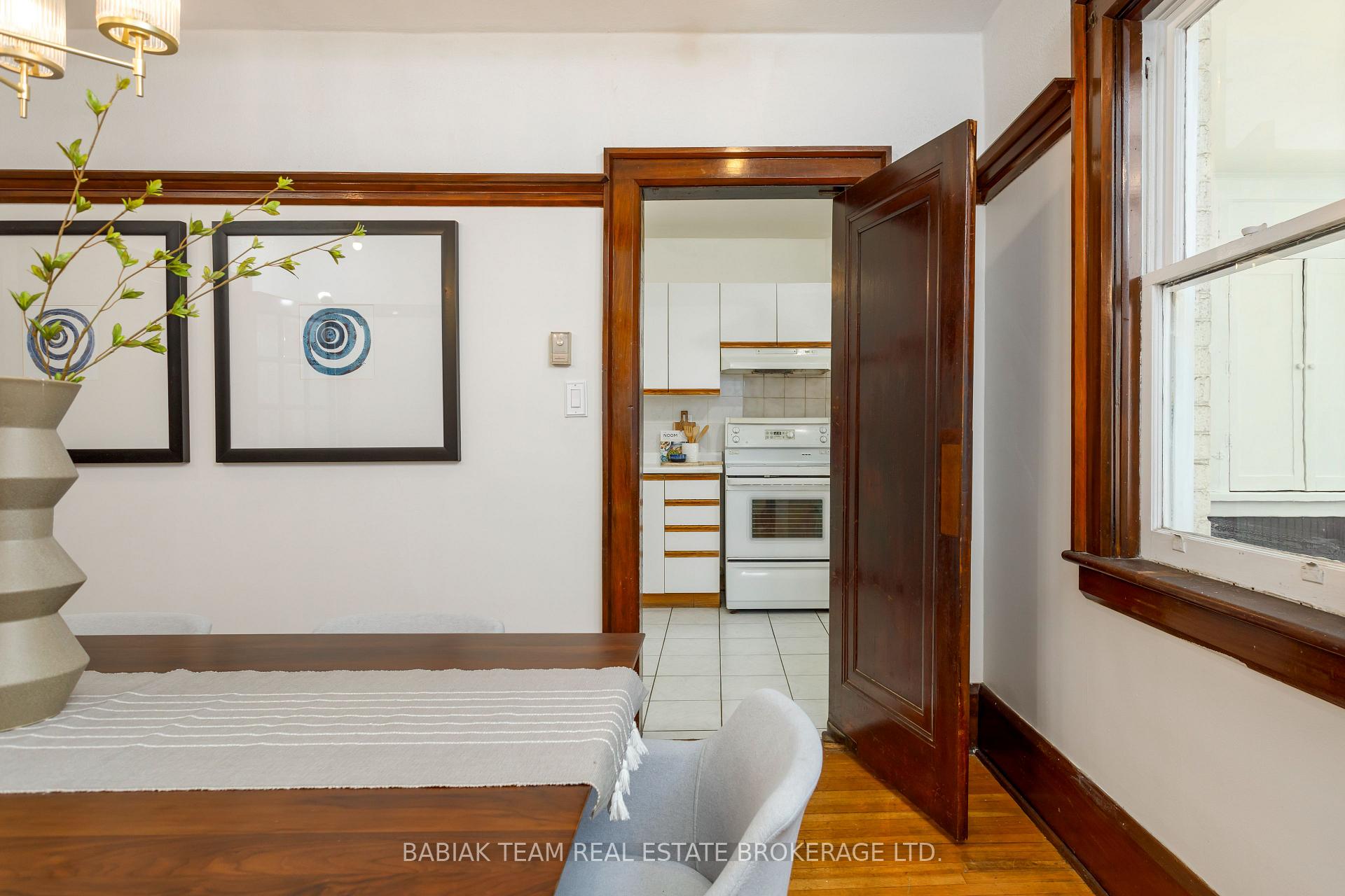 Photo 11 of 403 Durie Street, Toronto, Runnymede-Bloor West Village — HOMEH
