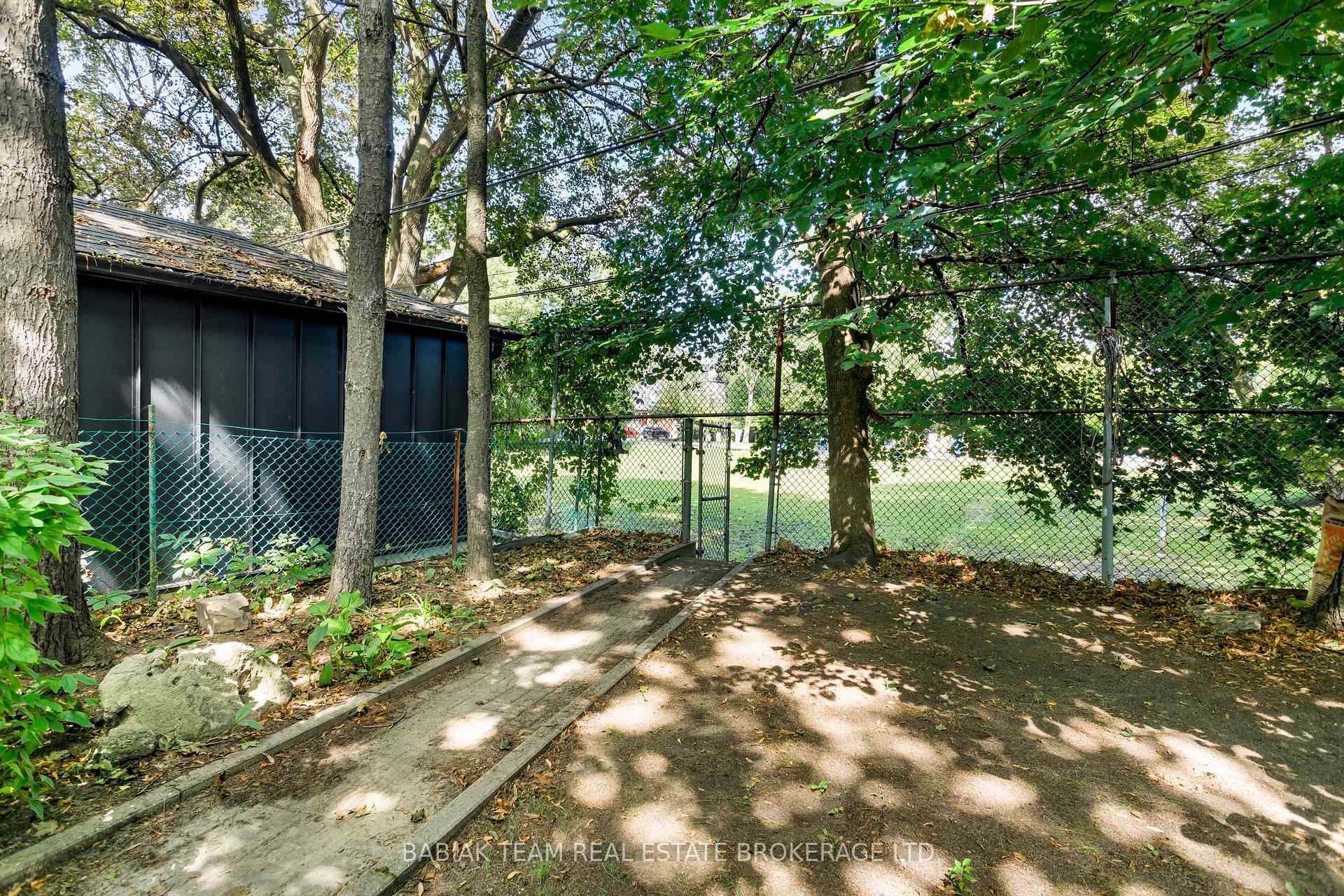 Photo 30 of 403 Durie Street, Toronto, Runnymede-Bloor West Village — HOMEH