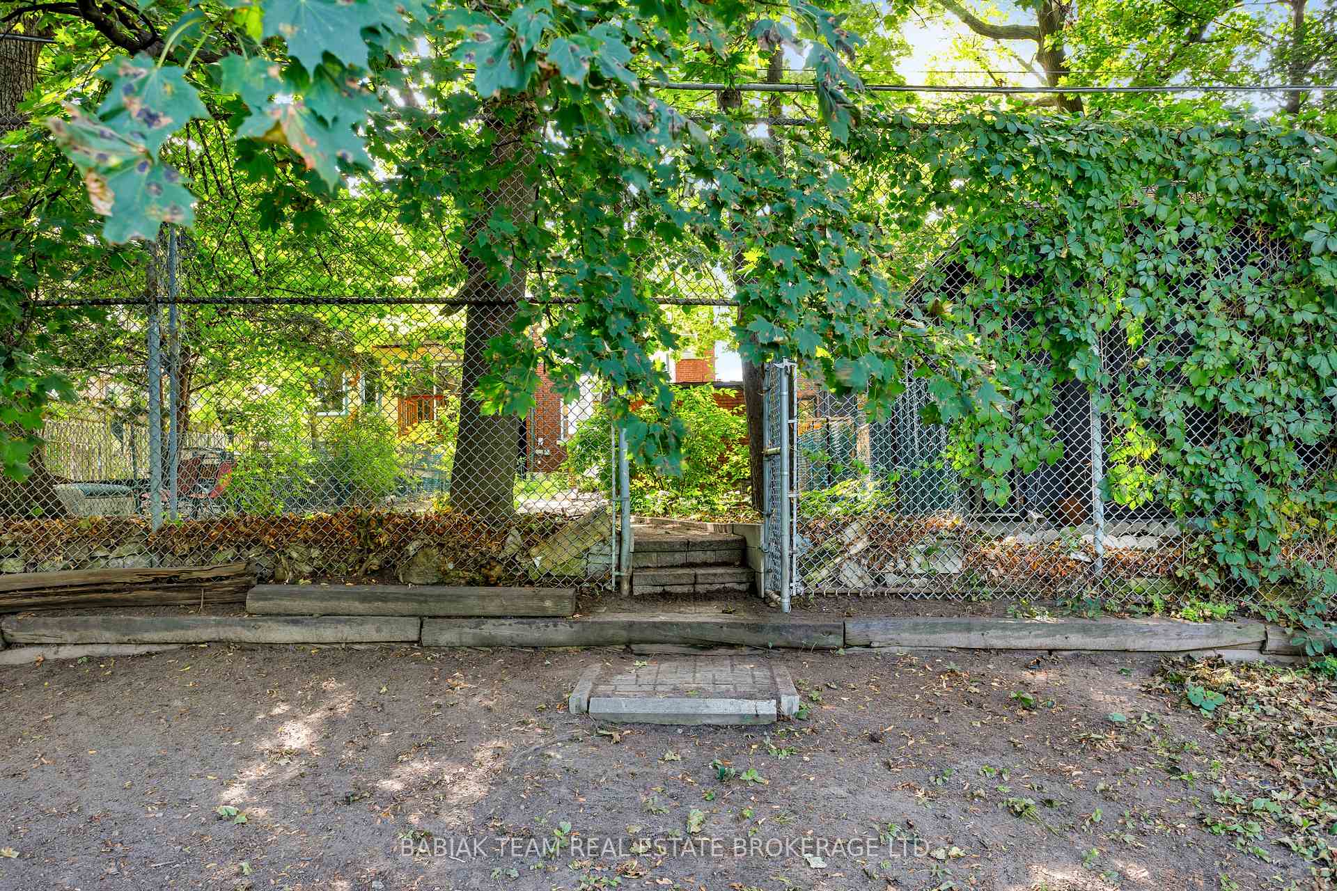 Photo 31 of 403 Durie Street, Toronto, Runnymede-Bloor West Village — HOMEH