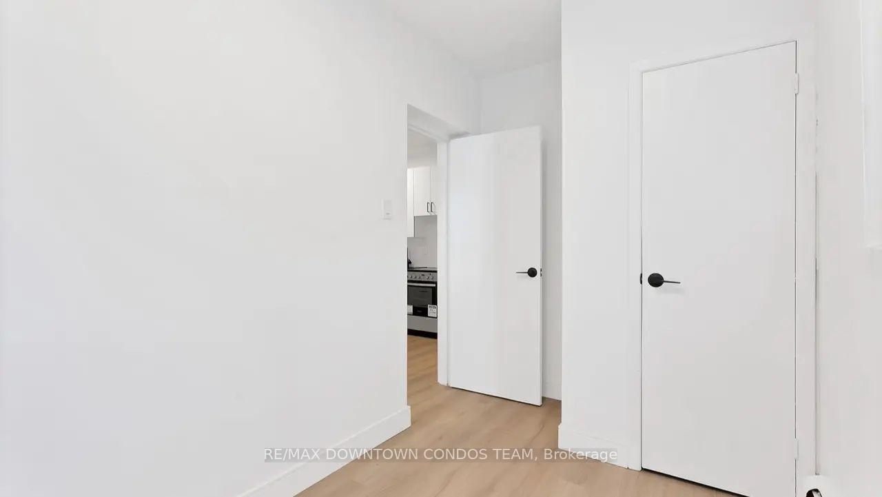 Photo 9 of Unit 102, 5 Thornburn Avenue, Toronto, South Parkdale — HOMEH