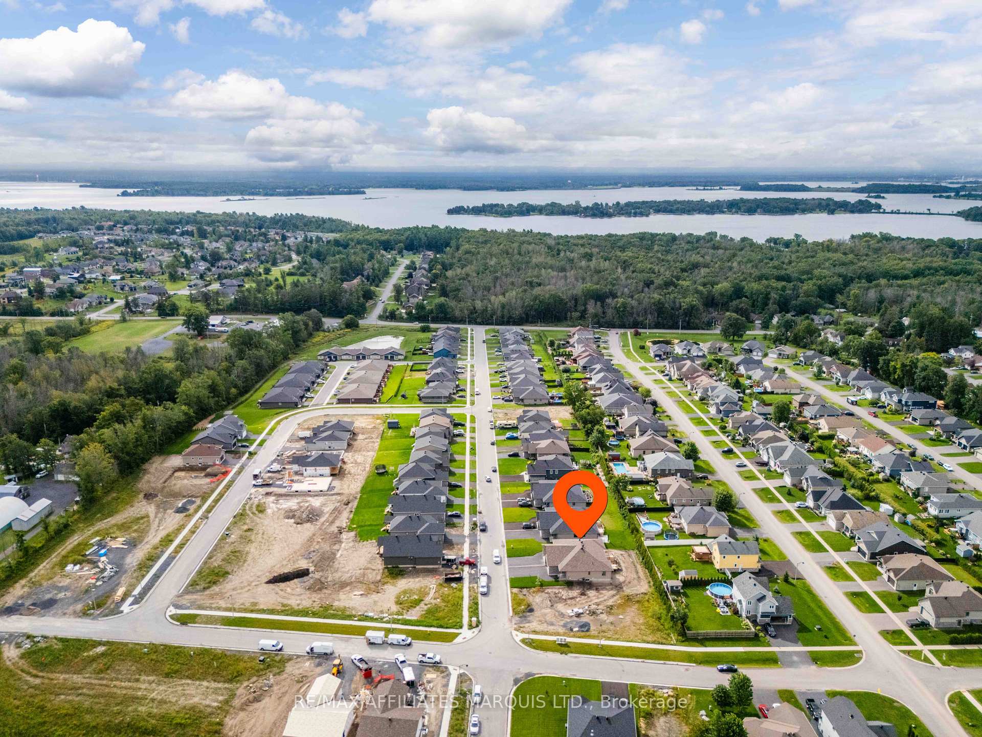 Photo 9 of 90 Forrester Way, South Stormont, Long Sault — HOMEH