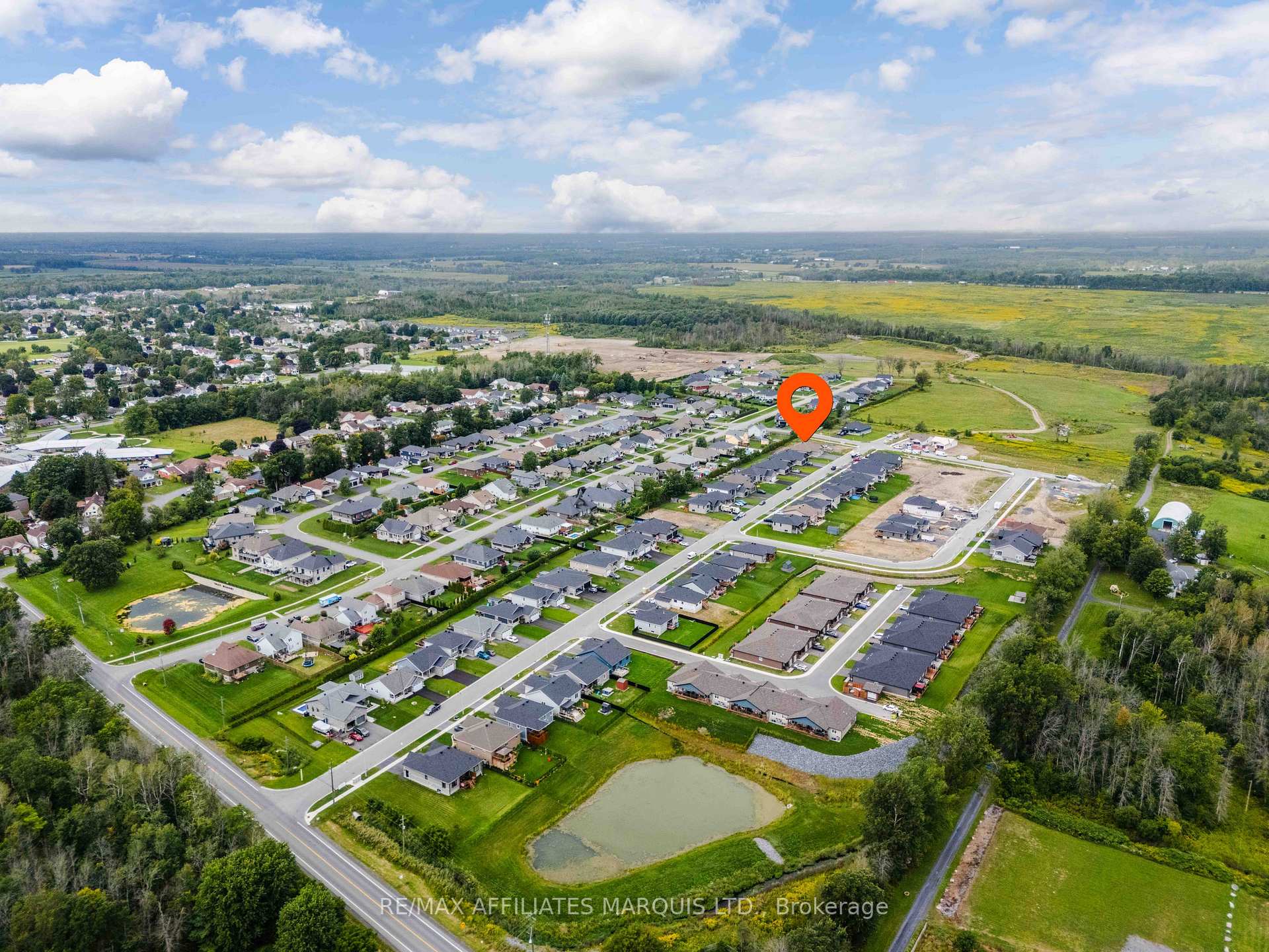 Photo 12 of 90 Forrester Way, South Stormont, Long Sault — HOMEH
