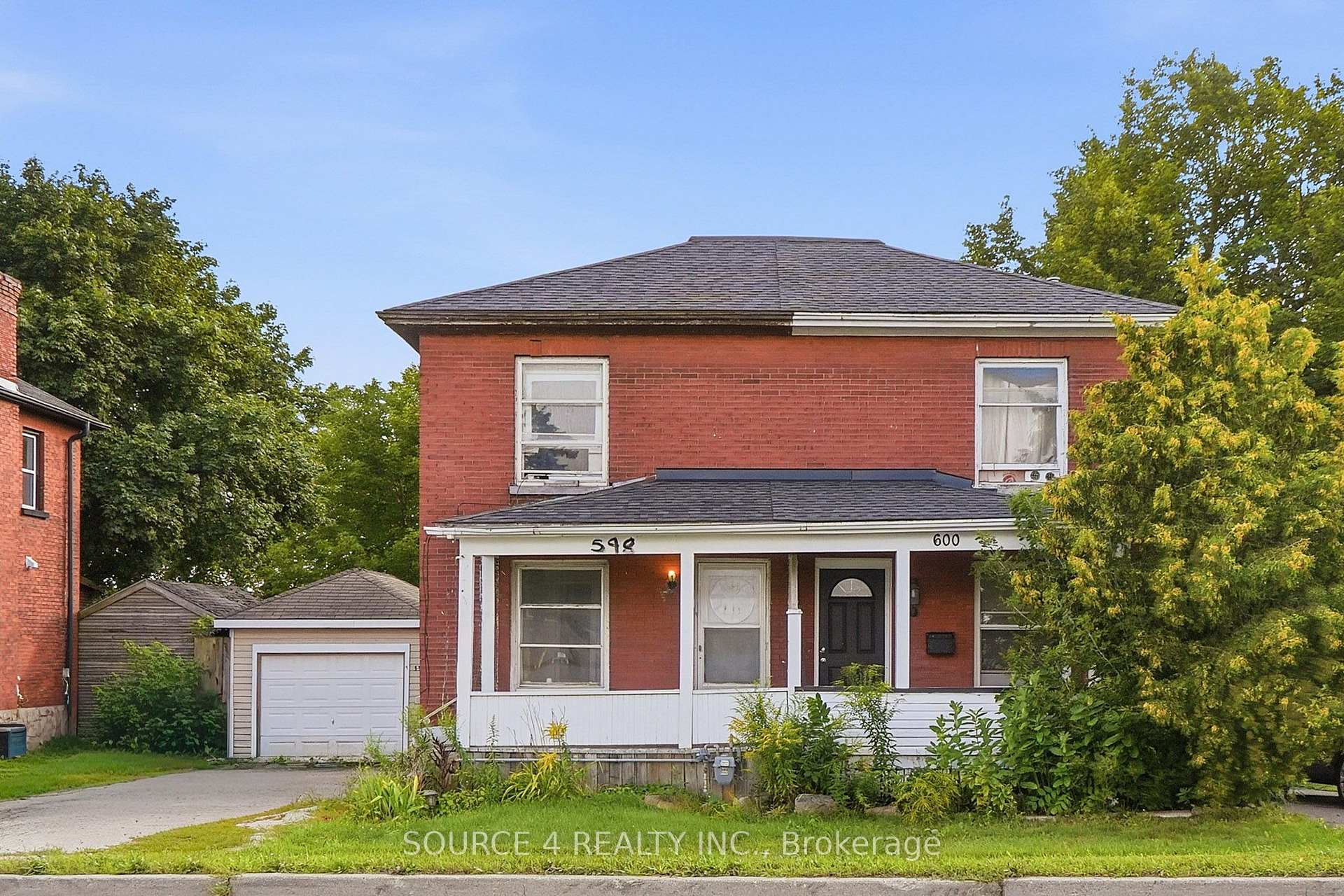 Photo 1 of 598 Coronation Boulevard, Cambridge, Galt City Centre — HOMEH