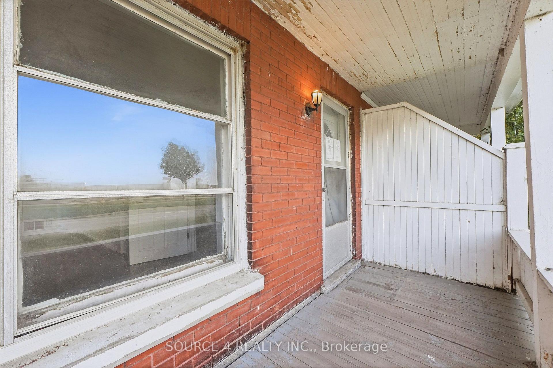 Photo 5 of 598 Coronation Boulevard, Cambridge, Galt City Centre — HOMEH