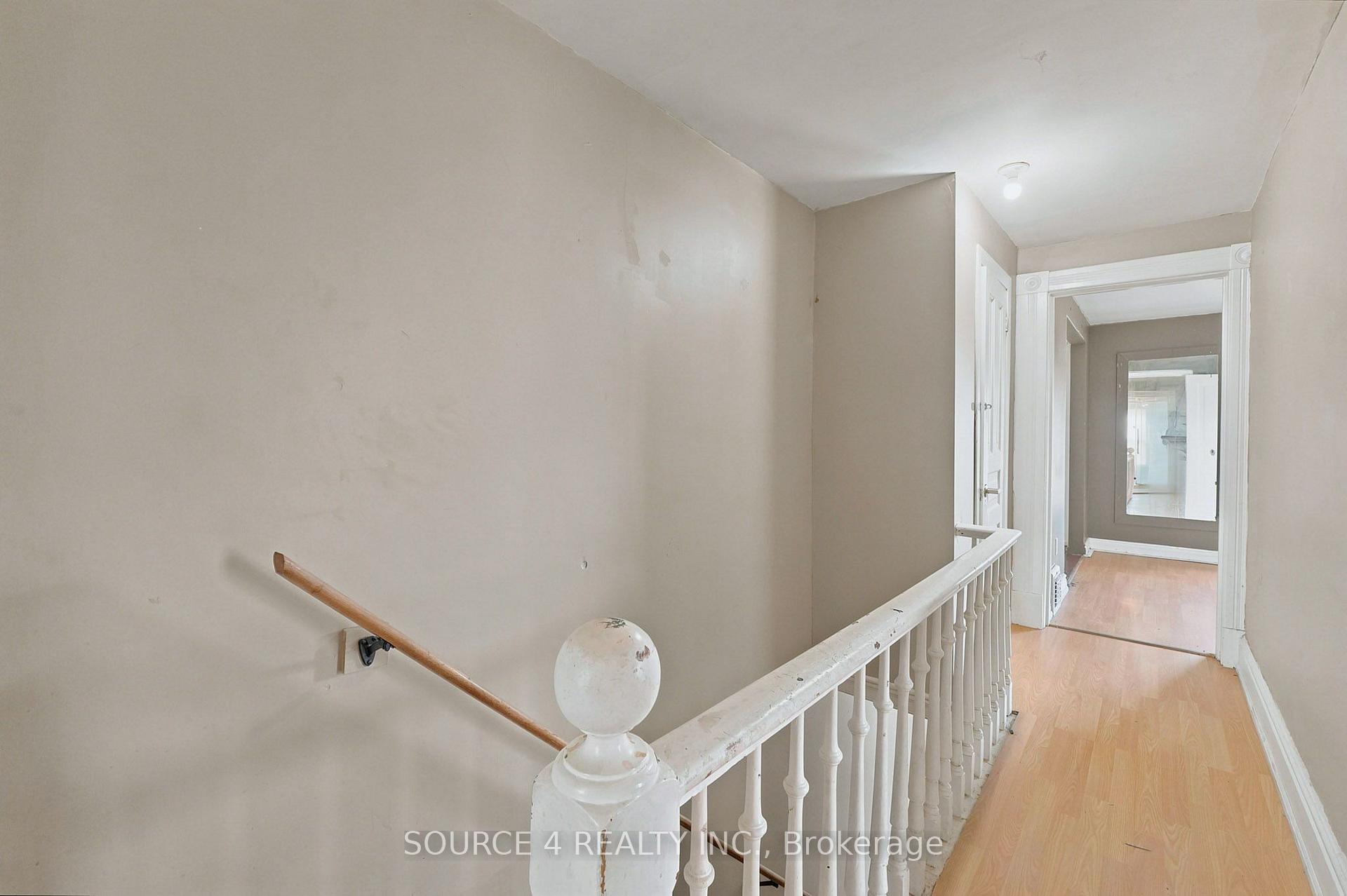 Photo 17 of 598 Coronation Boulevard, Cambridge, Galt City Centre — HOMEH