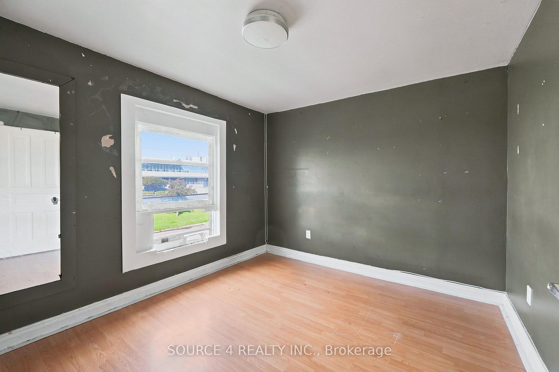 Photo 20 of 598 Coronation Boulevard, Cambridge, Galt City Centre — HOMEH