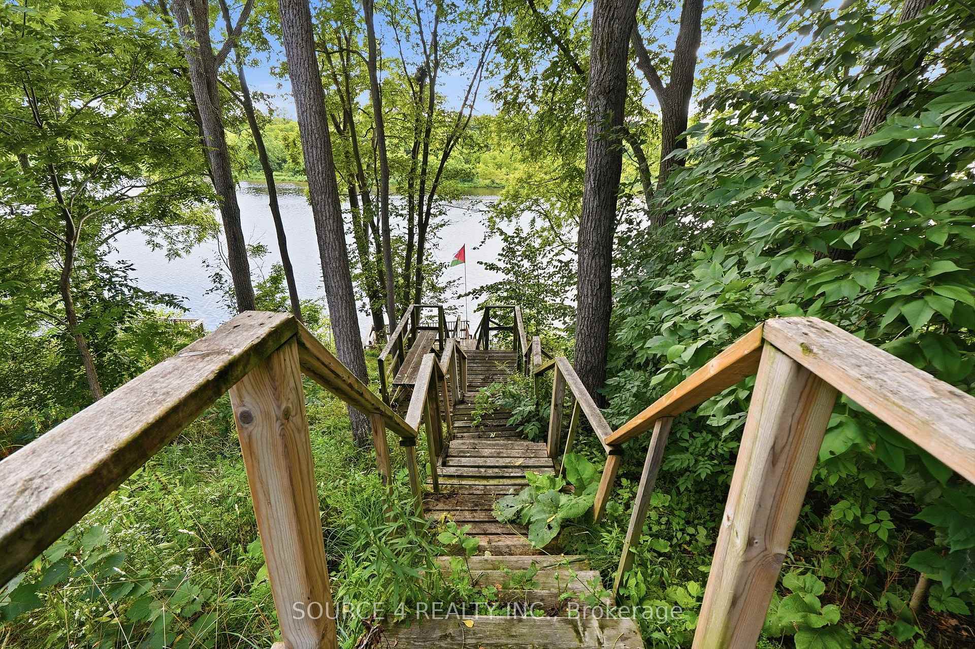Photo 37 of 598 Coronation Boulevard, Cambridge, Galt City Centre — HOMEH
