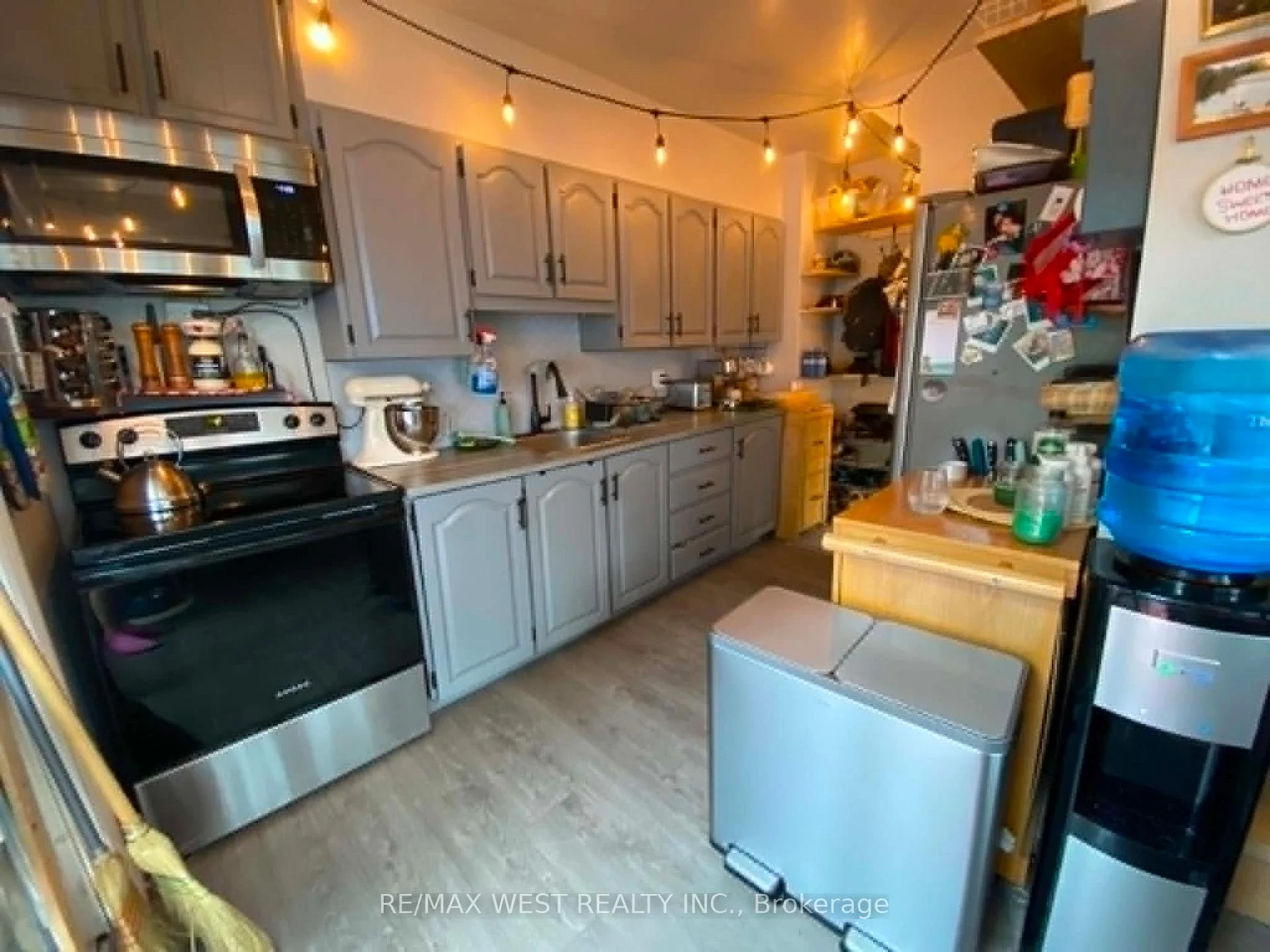 Photo 15 of 39 Westmount Drive S, Orillia — HOMEH