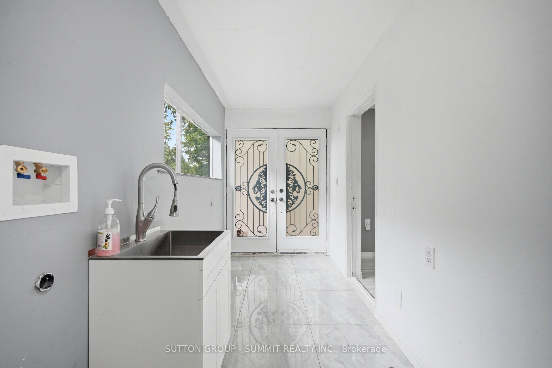 Photo 15 of 11 Maple Street, Oshawa, Central — HOMEH