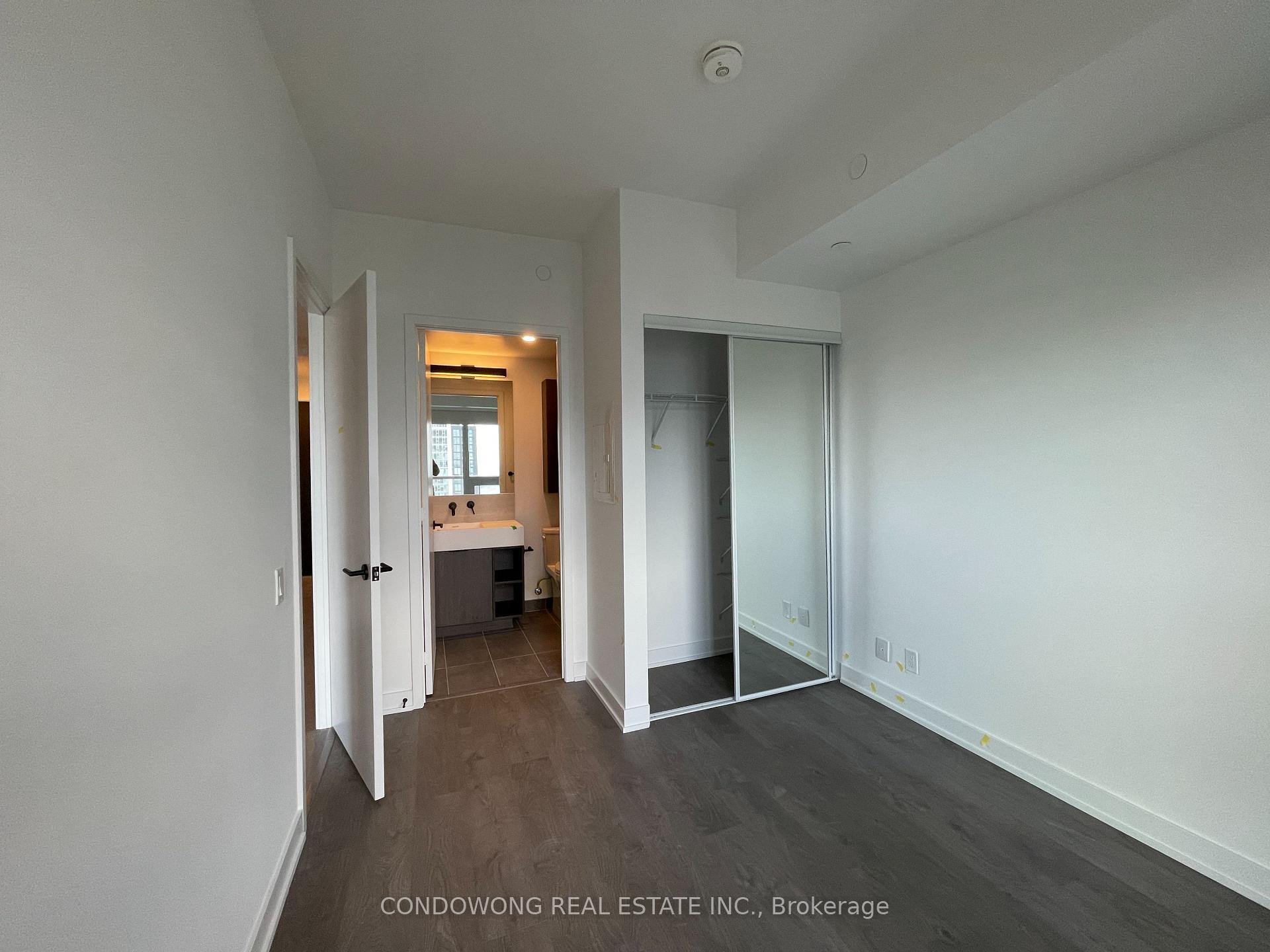 Photo 5 of Unit 4207, 108 Peter Street, Toronto, Waterfront Communities — HOMEH