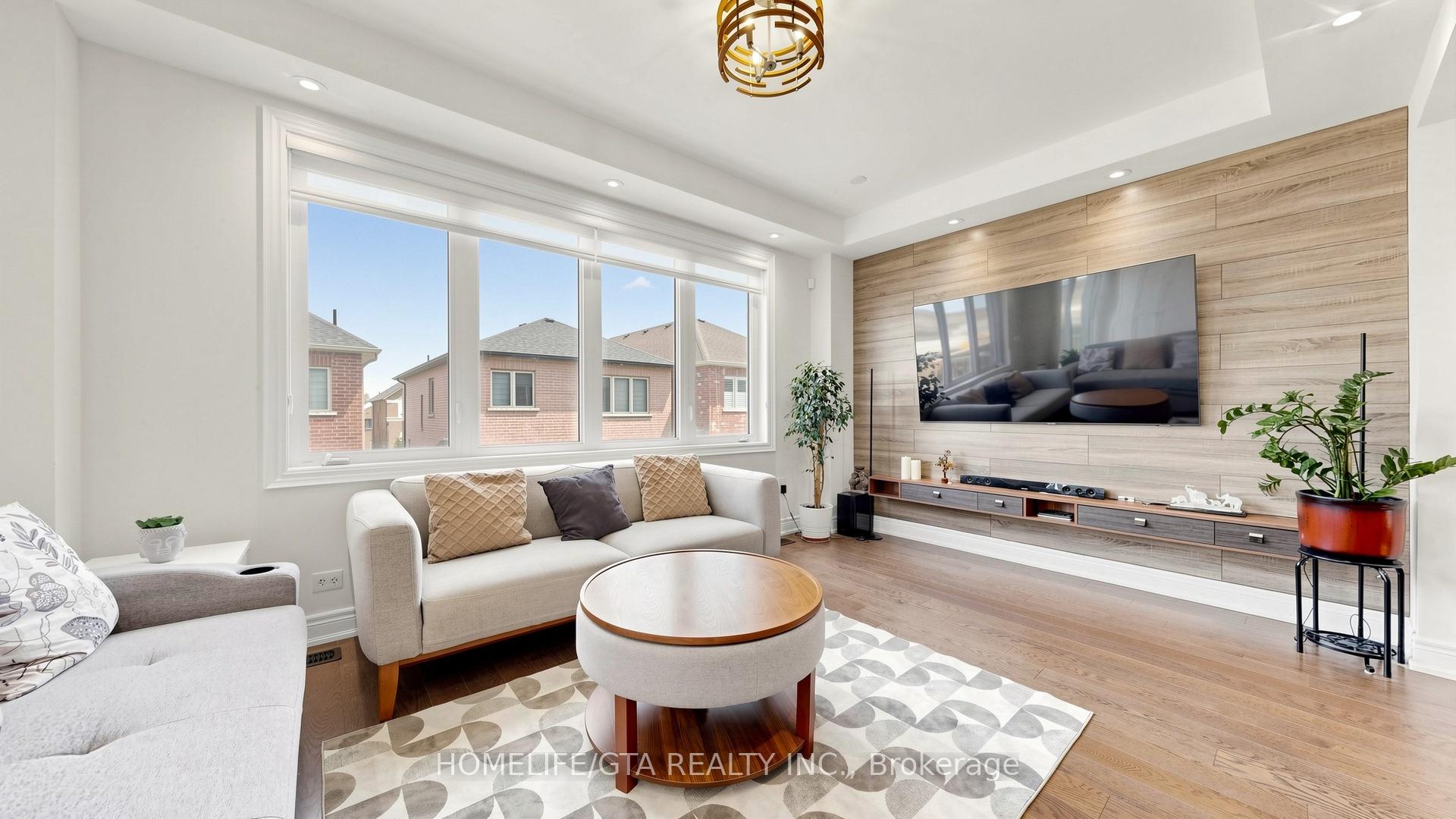 Photo 6 of 1067 Purus Path, Pickering, Rural Pickering — HOMEH