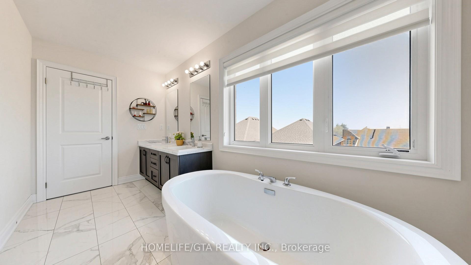 Photo 18 of 1067 Purus Path, Pickering, Rural Pickering — HOMEH