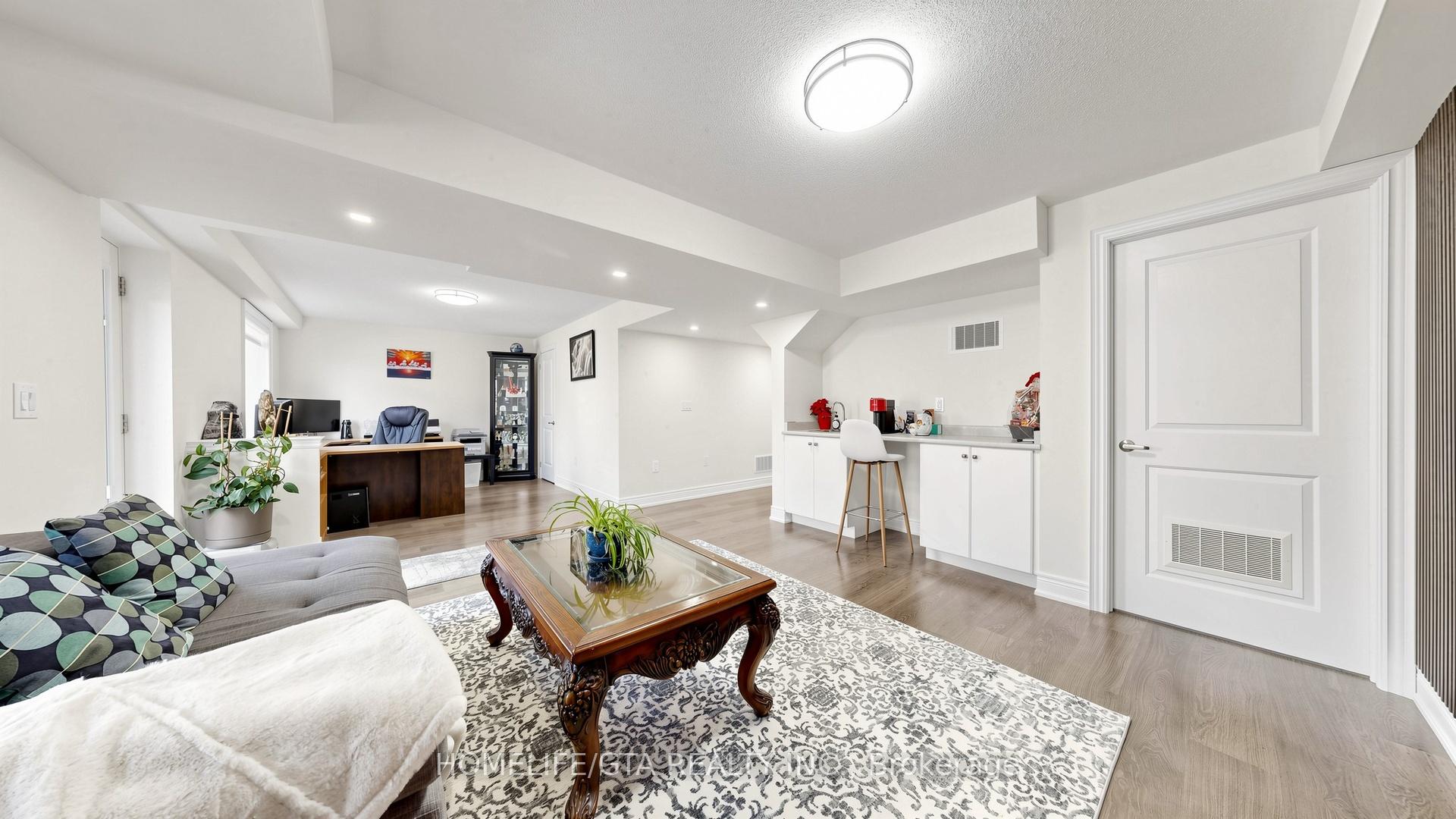 Photo 29 of 1067 Purus Path, Pickering, Rural Pickering — HOMEH