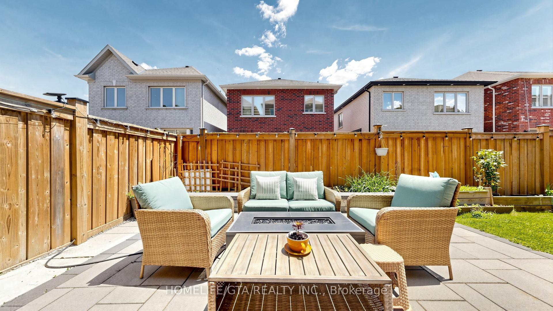 Photo 32 of 1067 Purus Path, Pickering, Rural Pickering — HOMEH