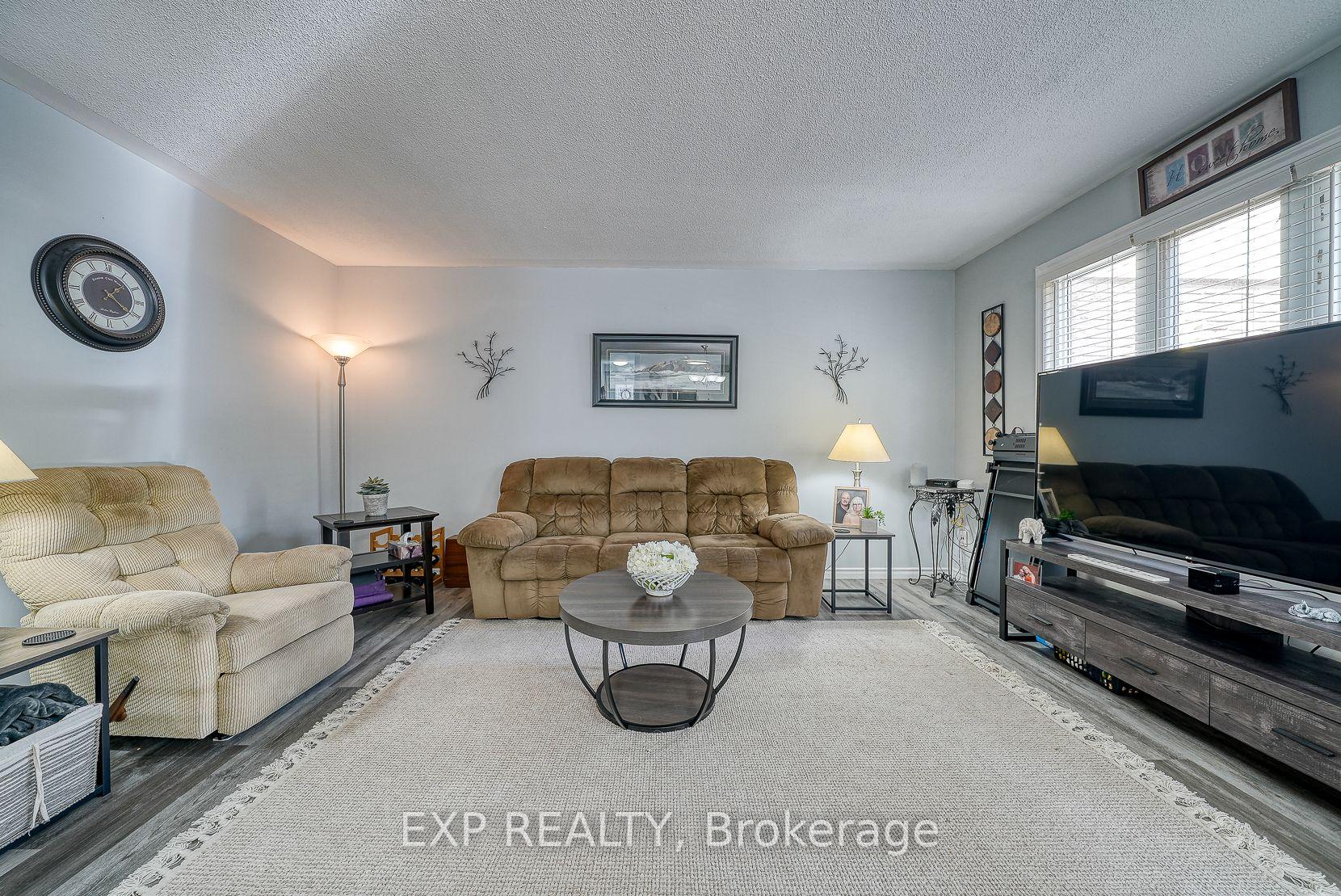 Photo 20 of Unit 186, 230 Clarke Road, London, East I — HOMEH