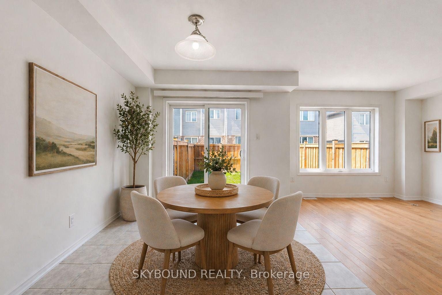 Photo 5 of 70 Munro Circle, Brantford, Empire South — HOMEH