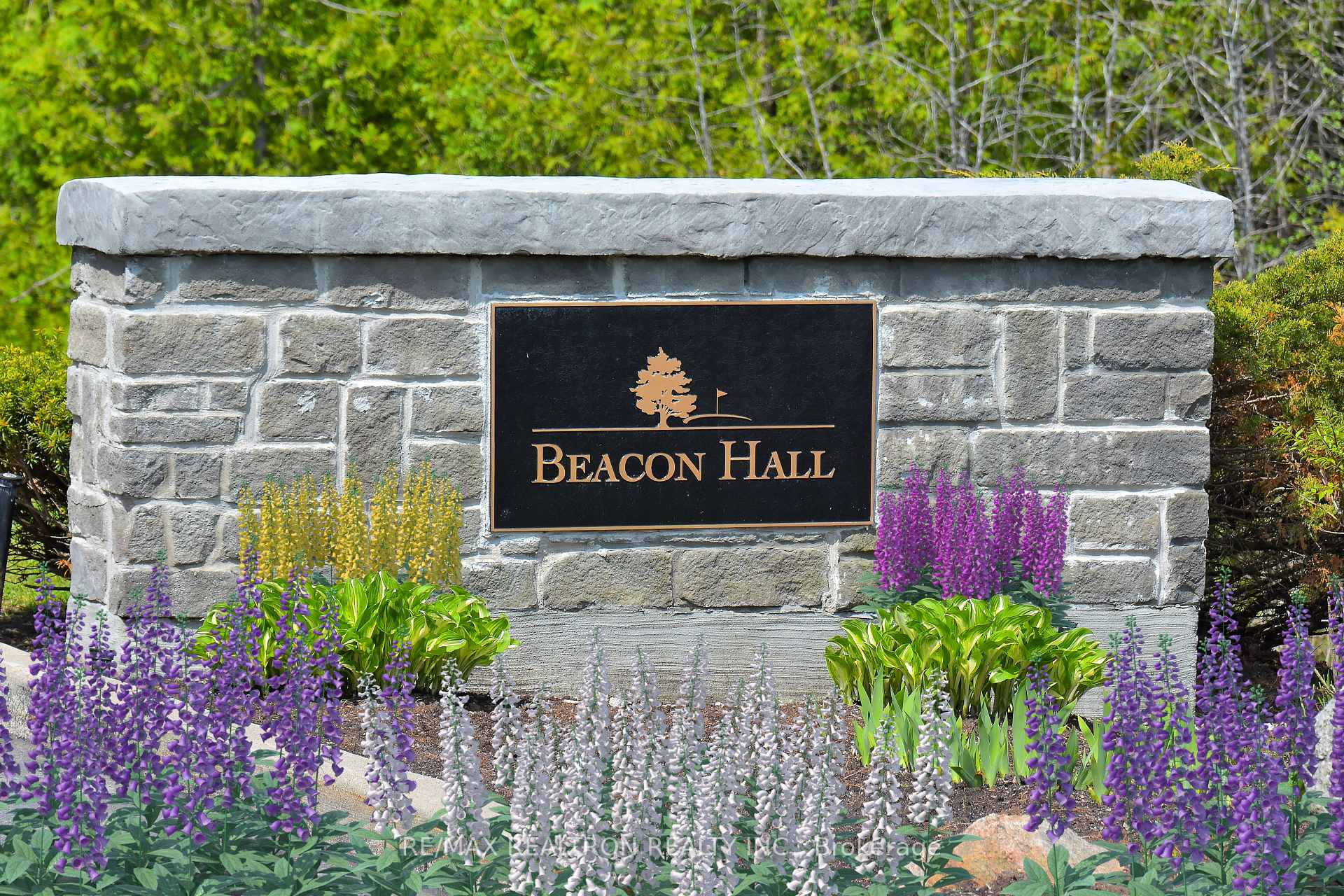 Photo 49 of 462 Beacon Hall Drive, Aurora, Aurora Estates — HOMEH