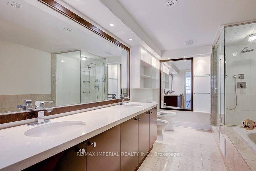 Photo 17 of 62 Lord Durham Road, Markham, Unionville — HOMEH