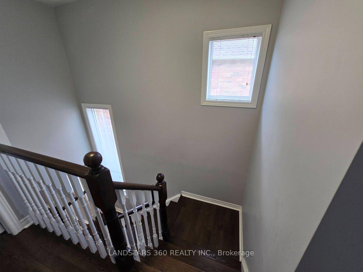 Photo 37 of 19 Azalea Gate Way, Markham, Commerce Valley — HOMEH