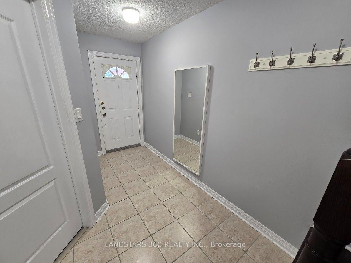 Photo 35 of 19 Azalea Gate Way, Markham, Commerce Valley — HOMEH